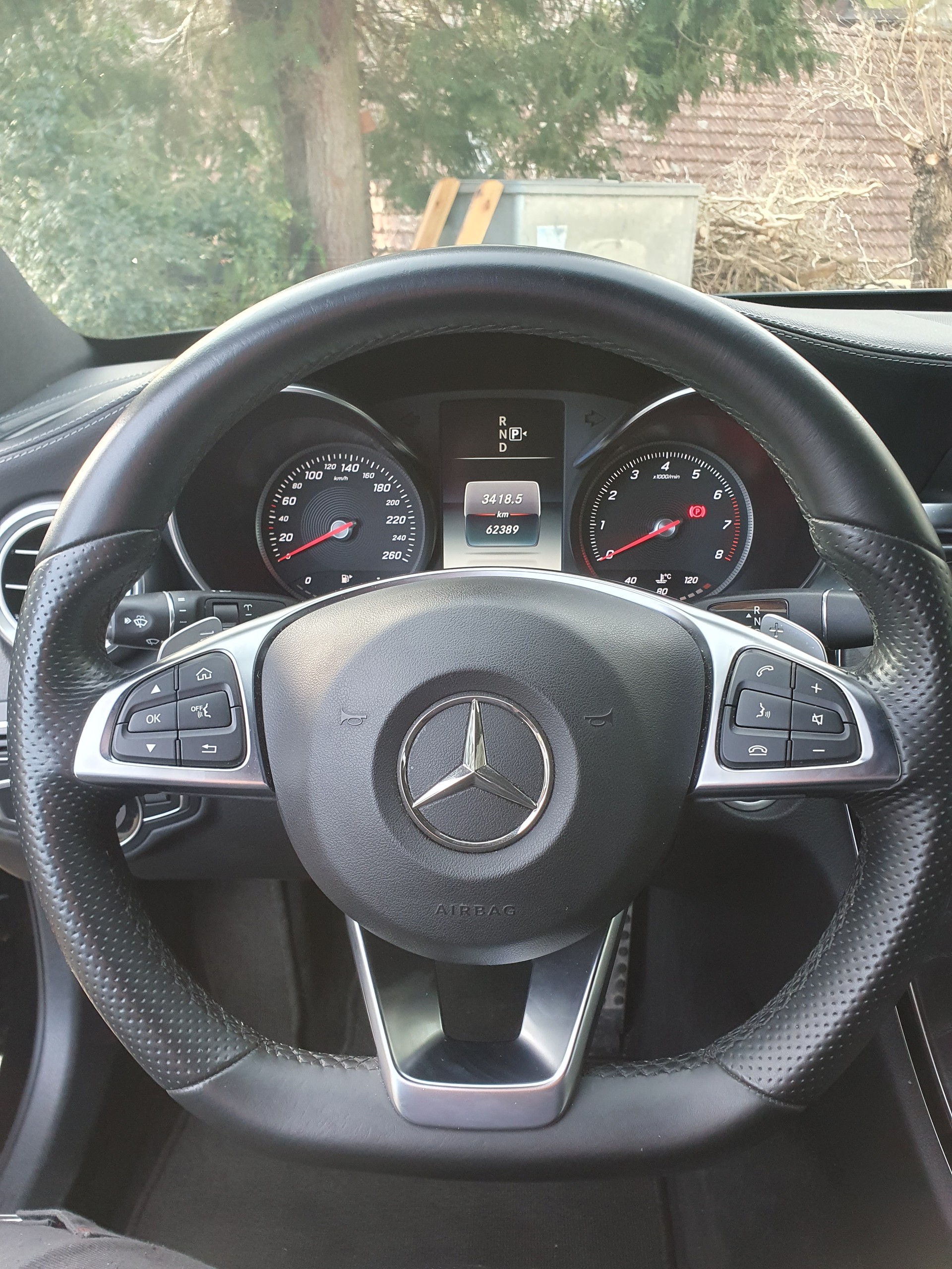 MERCEDES-BENZ C 400 AMG Line 4Matic 7G-Tronic-image-5