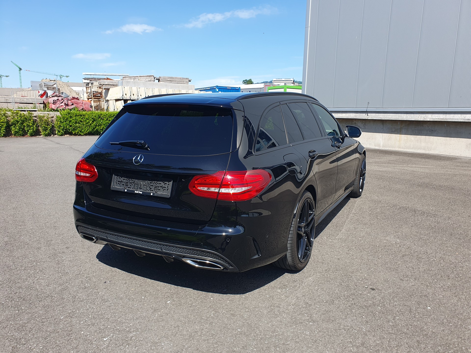 MERCEDES-BENZ C 400 AMG Line 4Matic 7G-Tronic-image-2