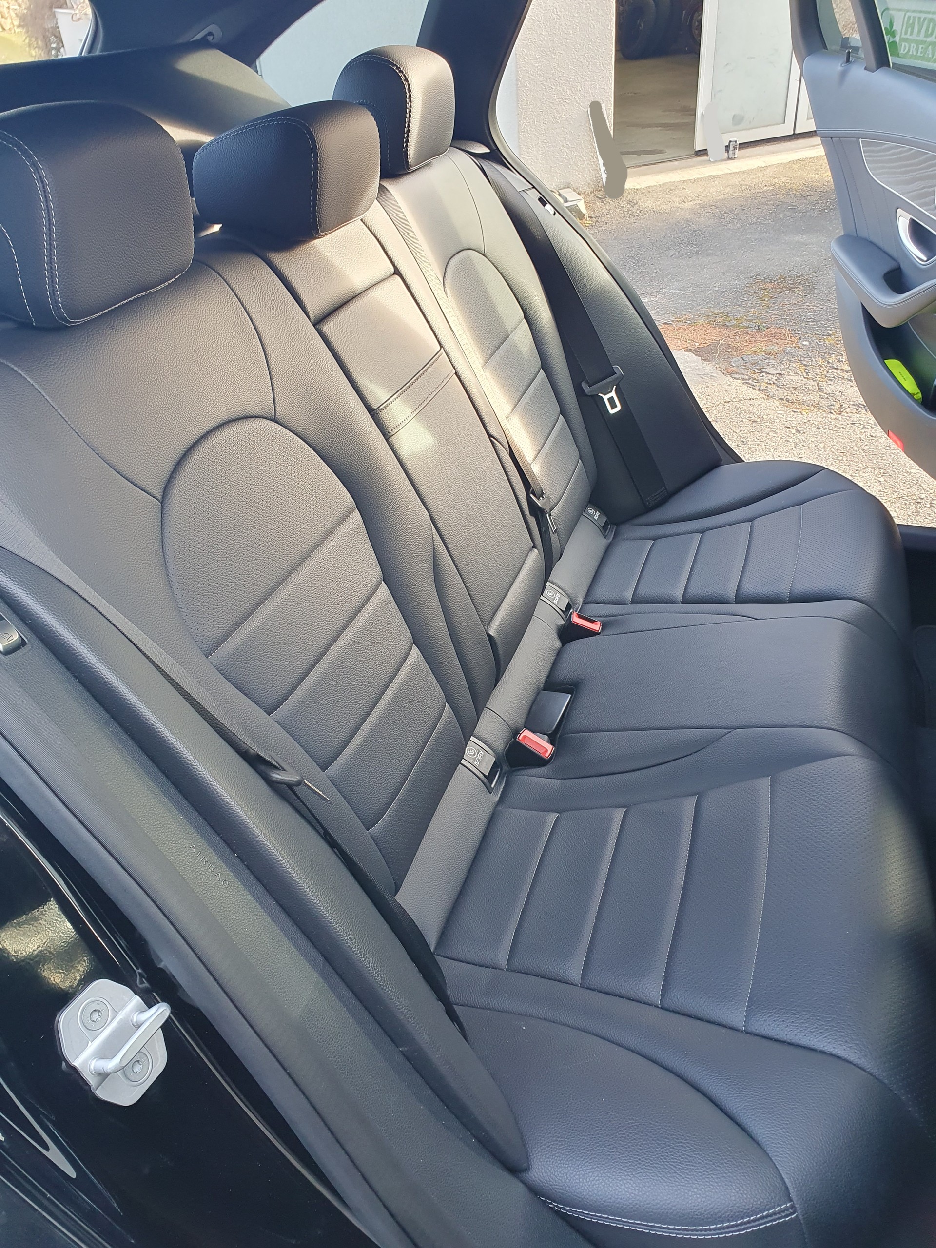 MERCEDES-BENZ C 400 AMG Line 4Matic 7G-Tronic-image-11