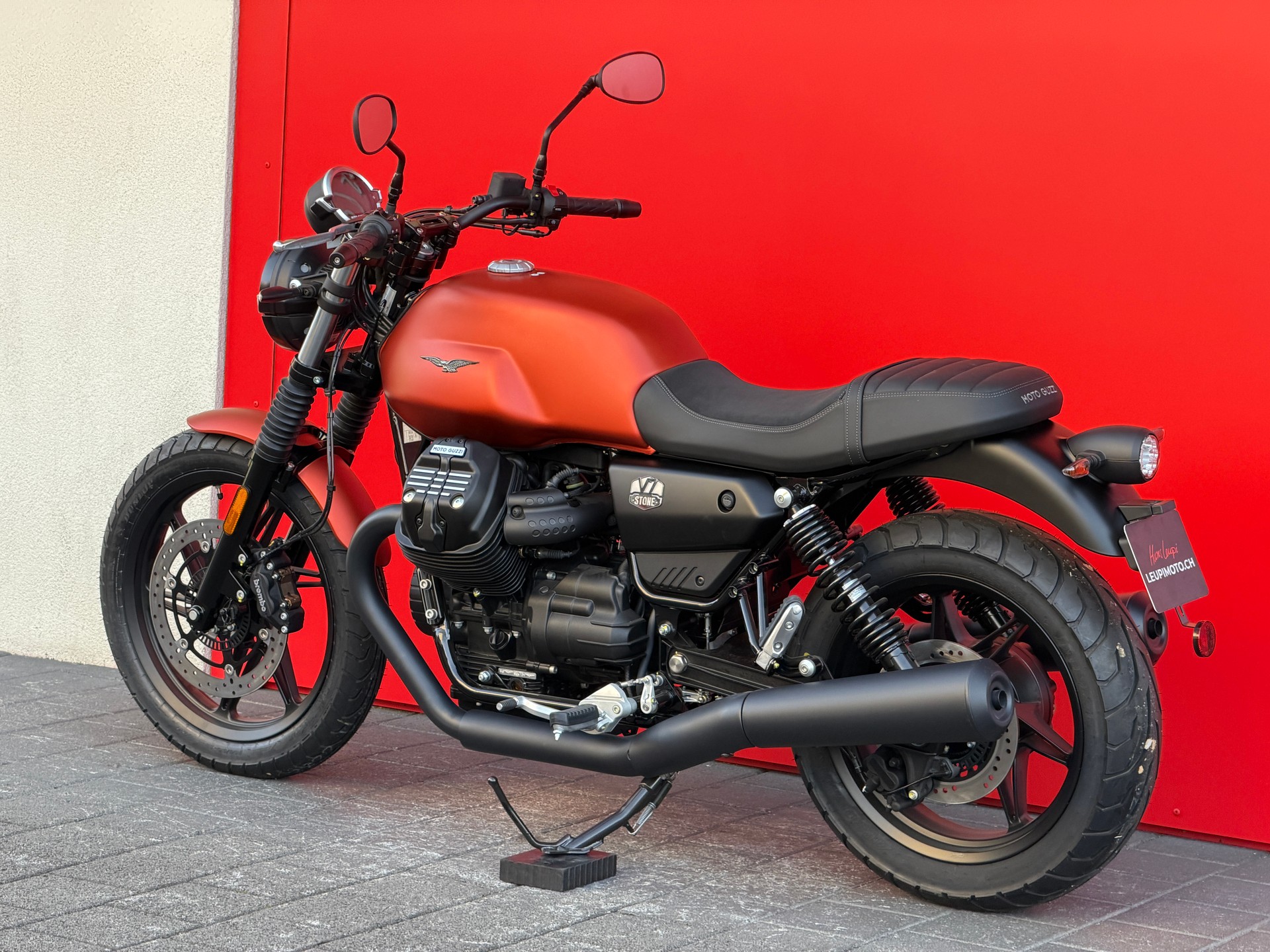 MOTO GUZZI V7 IV 850 Stone (35kW)-image-6