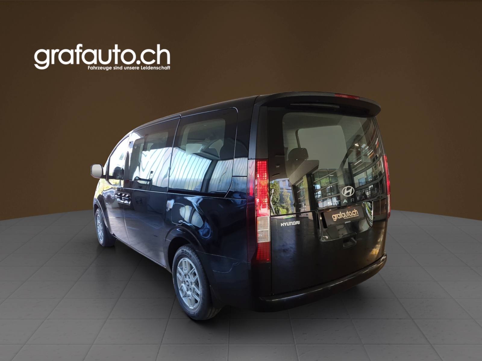 HYUNDAI Staria Wagon 1.6 GDi HEV Amplia-image-3