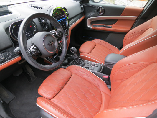 MINI Countryman CooperSE ALL4-image-7