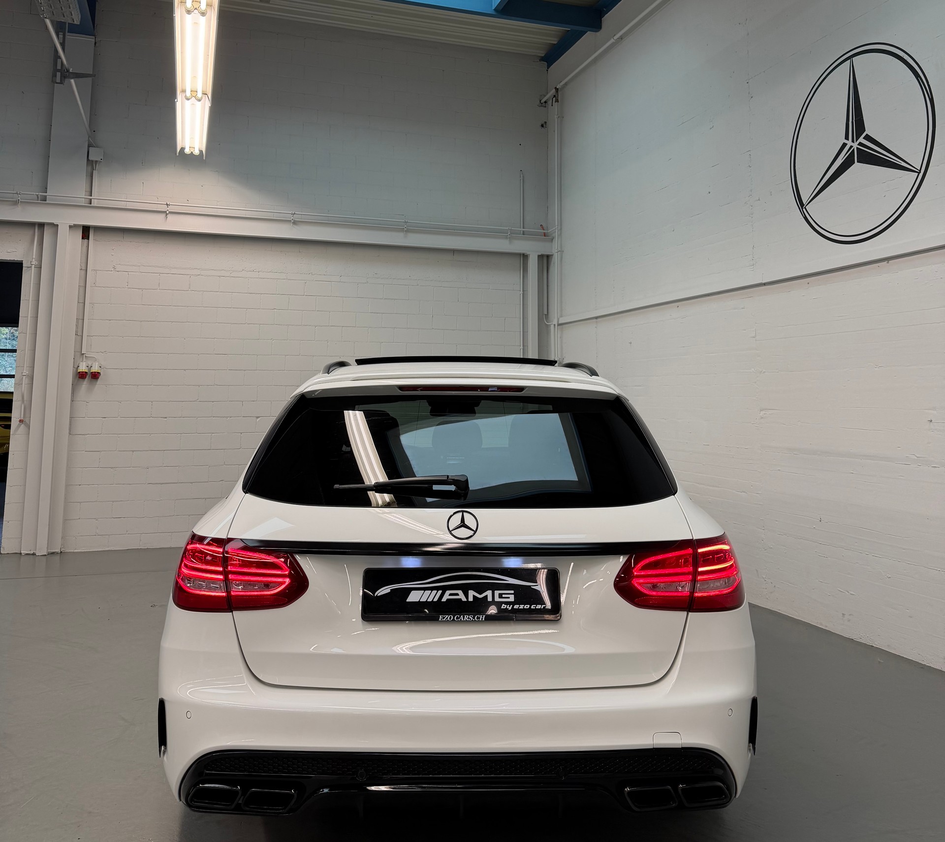 MERCEDES-BENZ C 43 AMG ( C63 S AMG Bodykit ) 4Matic 7G-Tronic Limited White Black Performance 420 PS 2 Jahre Garantie-image-8