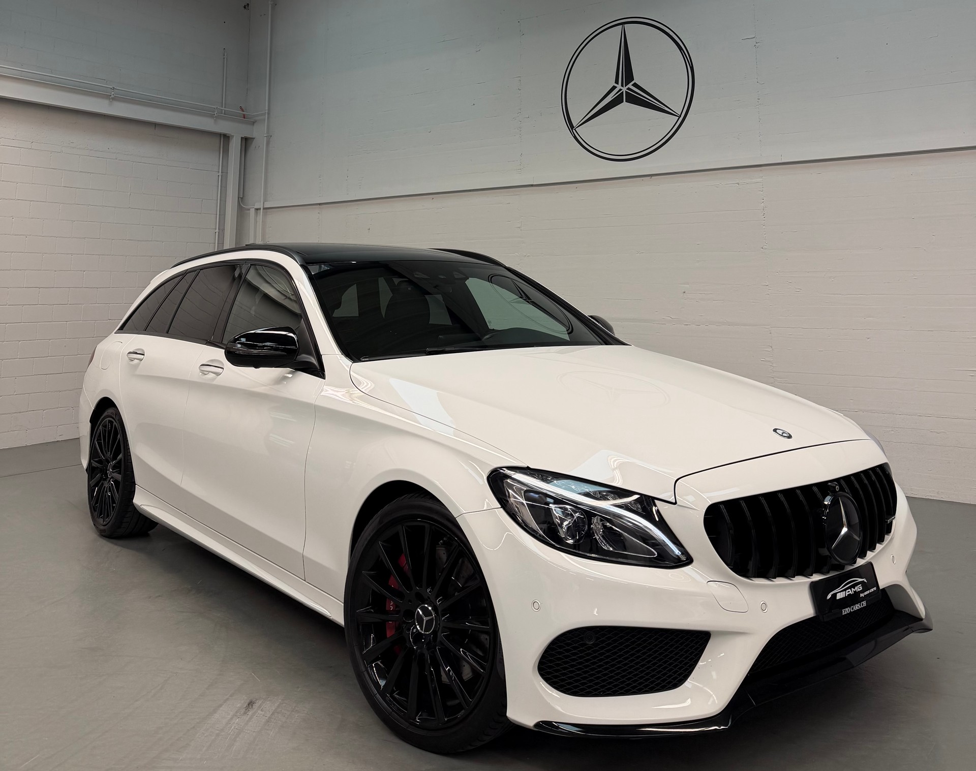 MERCEDES-BENZ C 43 AMG ( C63 S AMG Bodykit ) 4Matic 7G-Tronic Limited White Black Performance 420 PS 2 Jahre Garantie-image-4