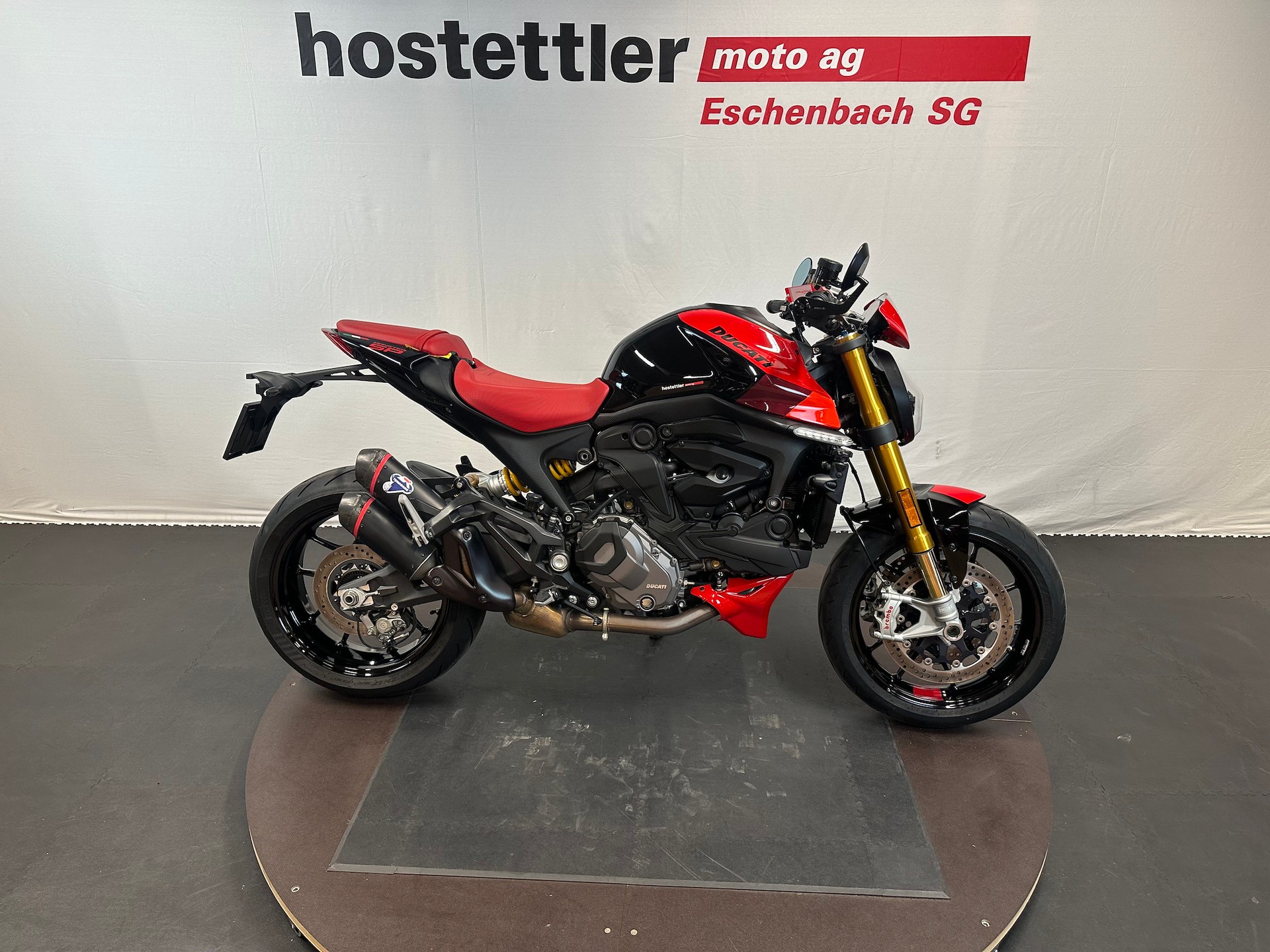 DUCATI Monster SP-showroom-element-1