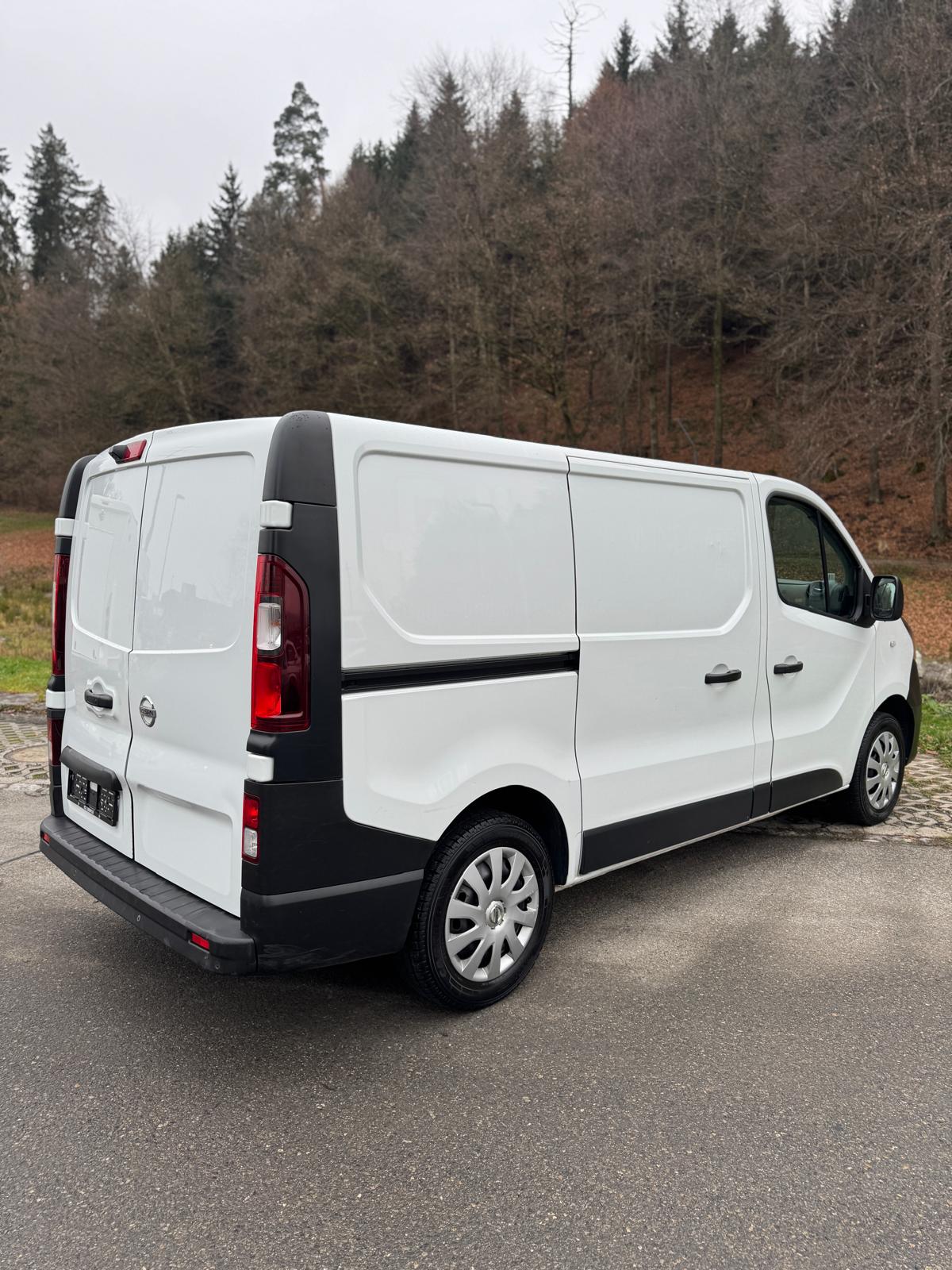 NISSAN NV300 dCi 125 2.9 L1H1 Comfort-image-4
