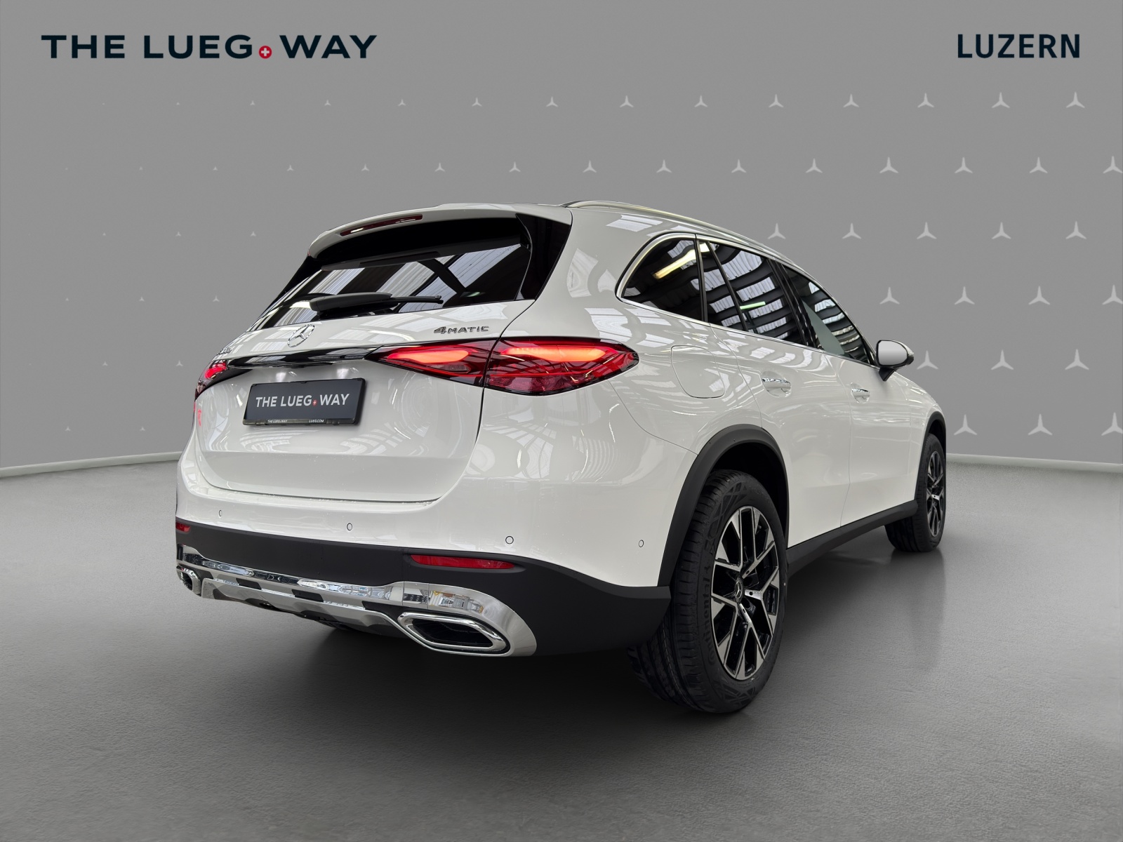 MERCEDES-BENZ GLC 300 e 4Matic 9G-Tronic-image-4