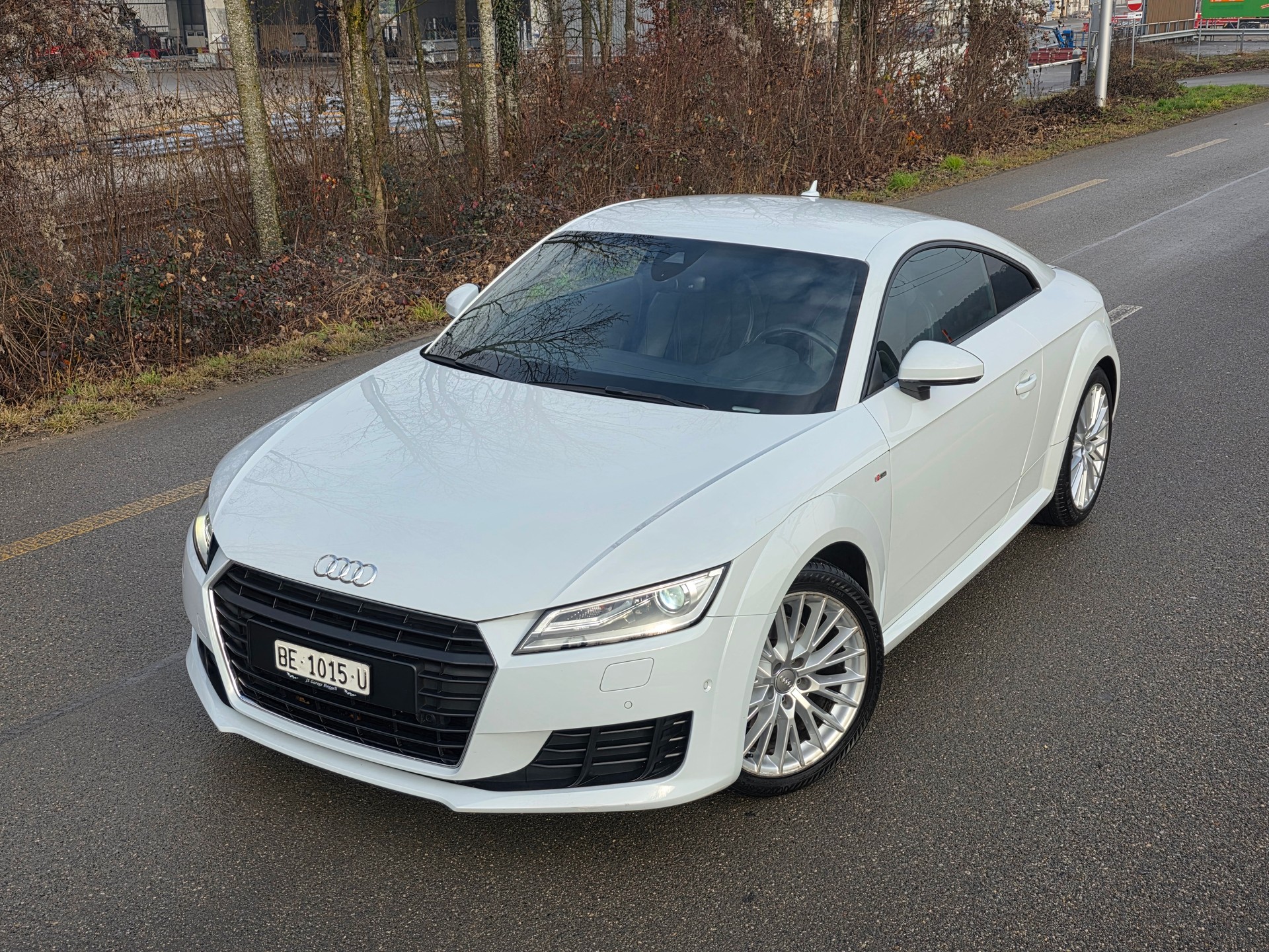 AUDI TT Coupé 2.0 TFSI S-tronic / Neu ab Mfk.-image-7
