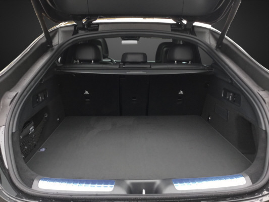 MERCEDES-BENZ GLC Coupé 400 e 4M 9G-T-image-11