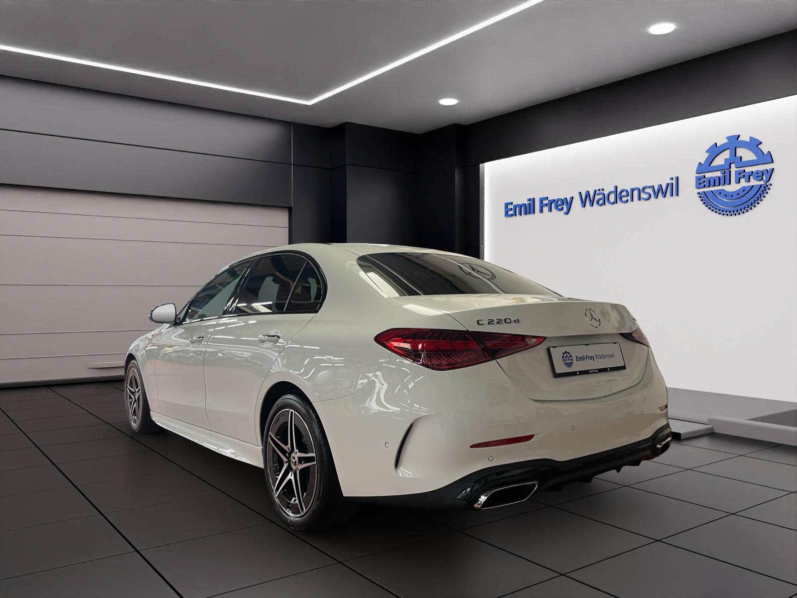 MERCEDES-BENZ C 220 d 4MATIC Swiss Star AMG Line-image-2