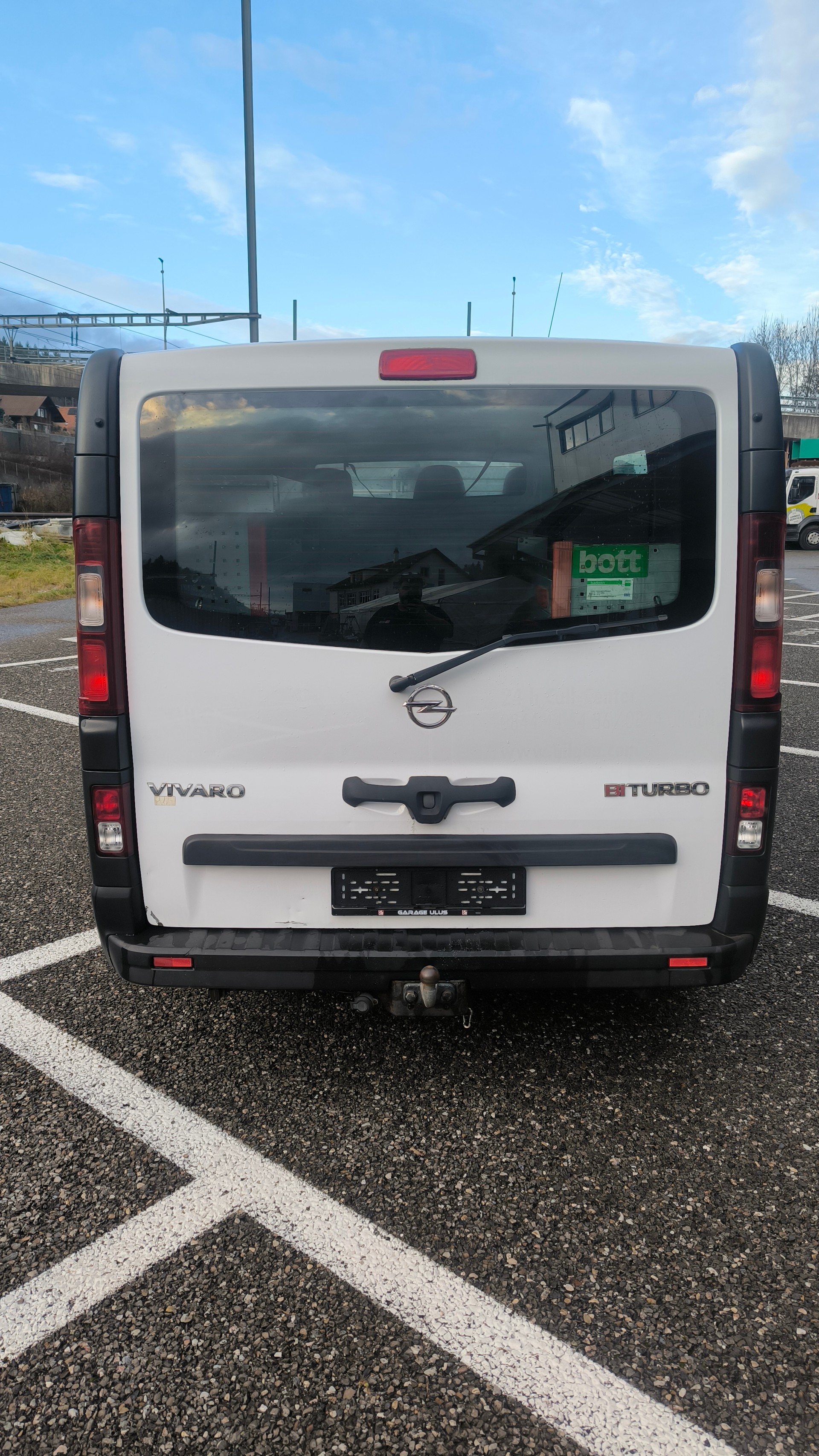 OPEL Vivaro 1.6 BiTurbo CDTI ecoFLEX 2.7t L1H1-image-4