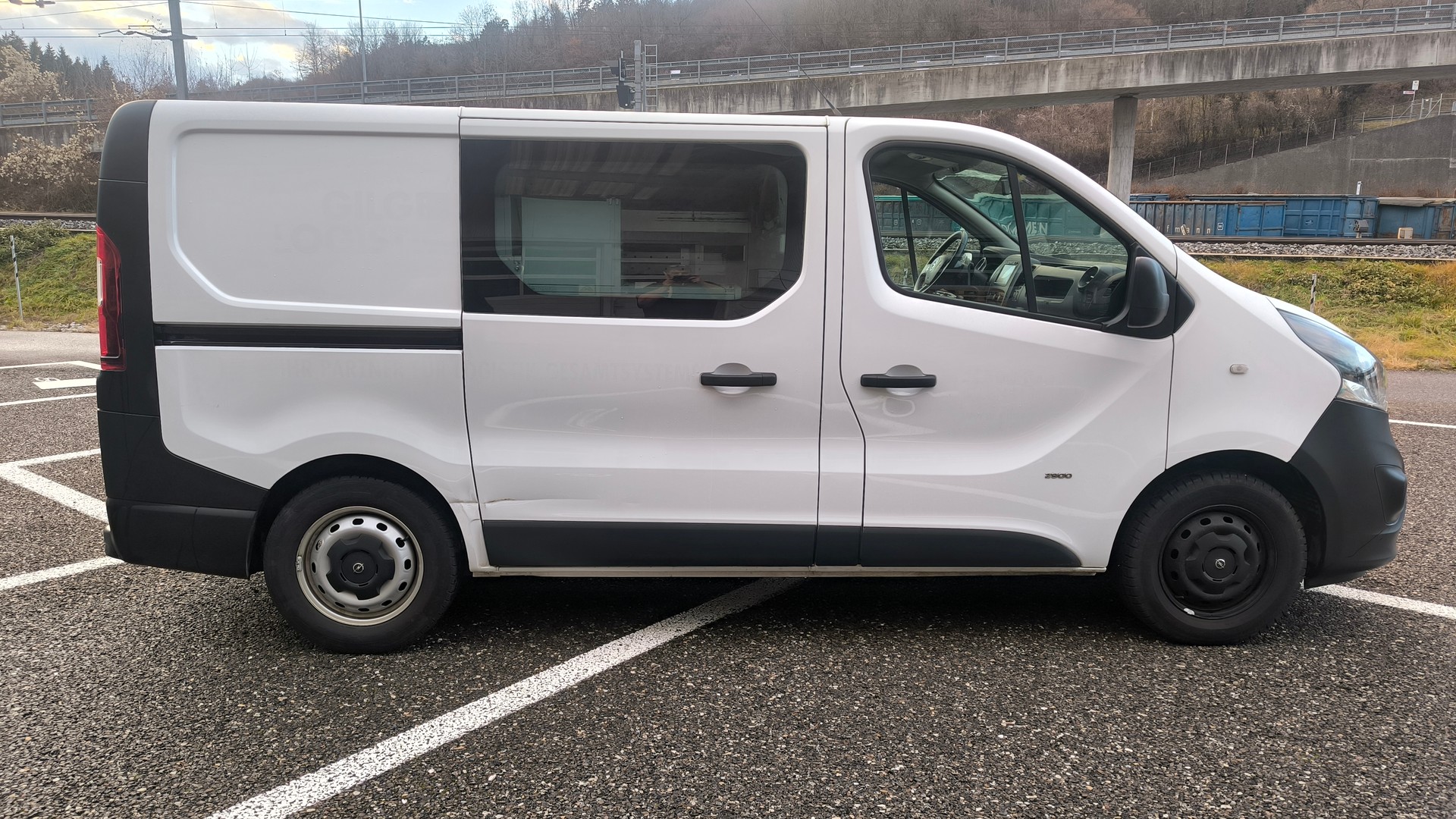 OPEL Vivaro 1.6 BiTurbo CDTI ecoFLEX 2.7t L1H1-image-1