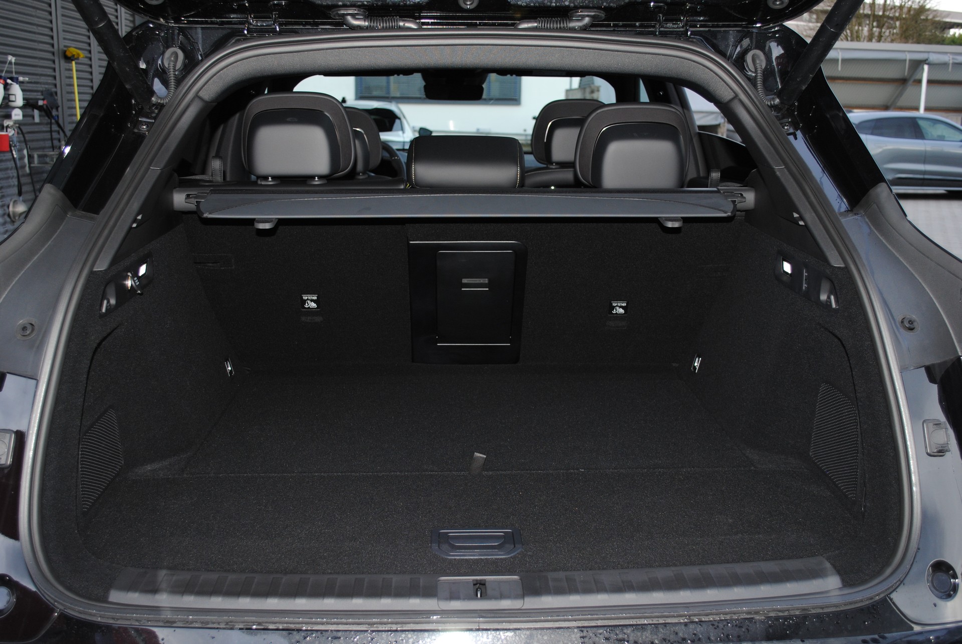 ZEEKR 7X 100kWh Privilege AWD inkl. Comfort und Cockpit Paket-image-22