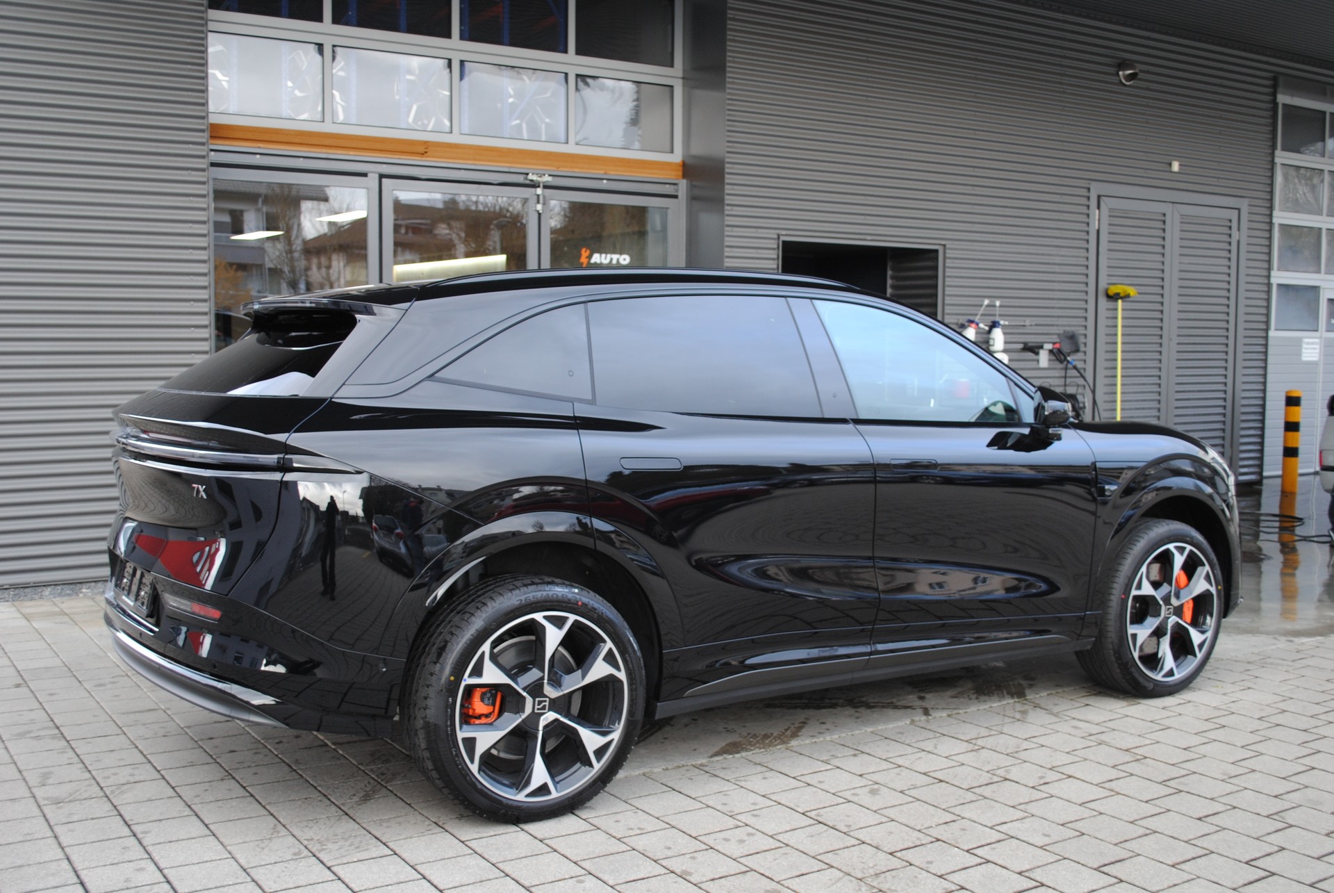 ZEEKR 7X 100kWh Privilege AWD inkl. Comfort und Cockpit Paket-image-8