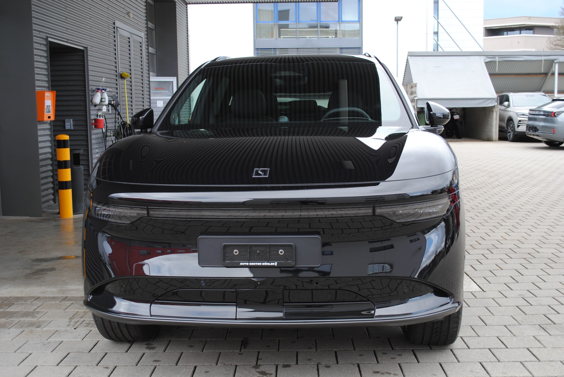 ZEEKR 7X 100kWh Privilege AWD inkl. Comfort und Cockpit Paket-image-1