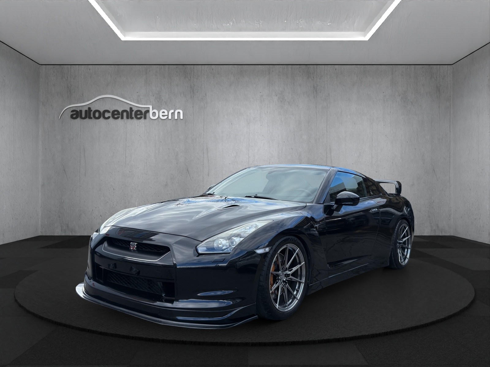 NISSAN GT-R 3.8 V6 Biturbo-image-2