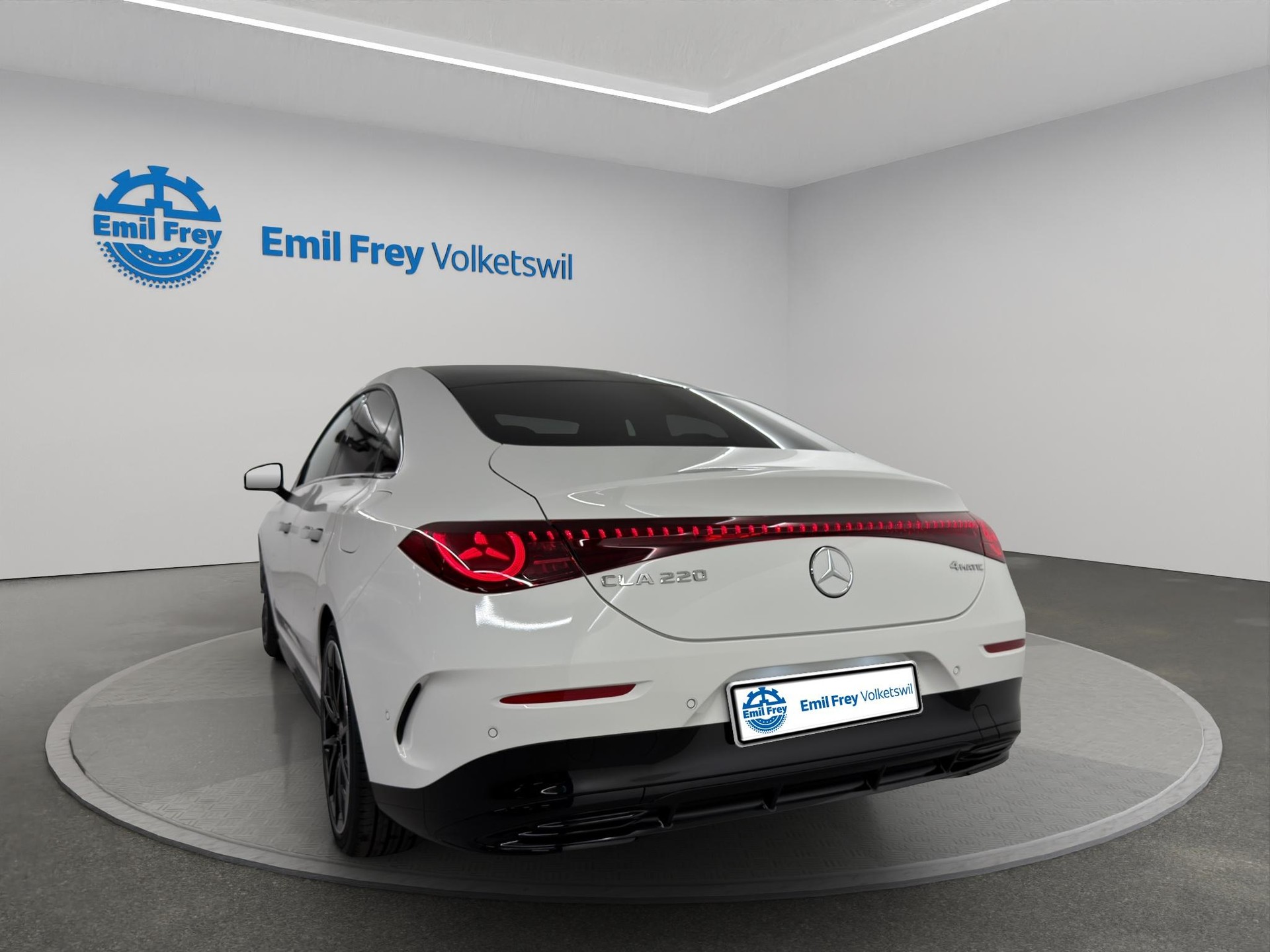 MERCEDES-BENZ CLA 220 AMG Line 4matic-image-2