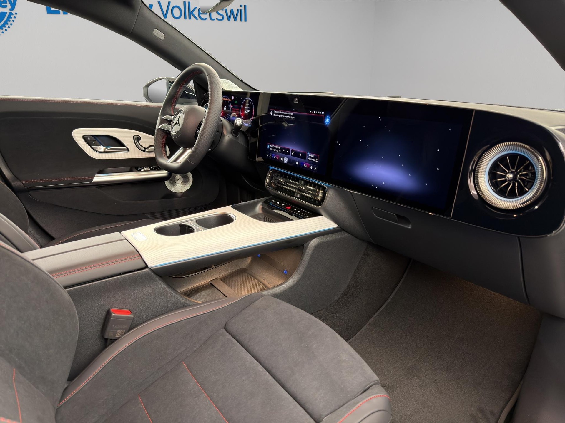 MERCEDES-BENZ CLA 220 AMG Line 4matic-image-9