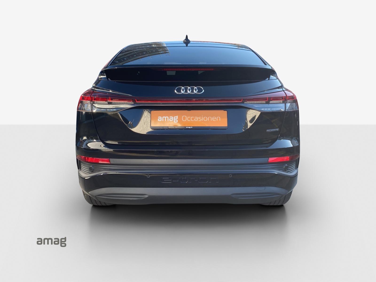AUDI Q4 Sportback e-tron 50 quattro-image-3