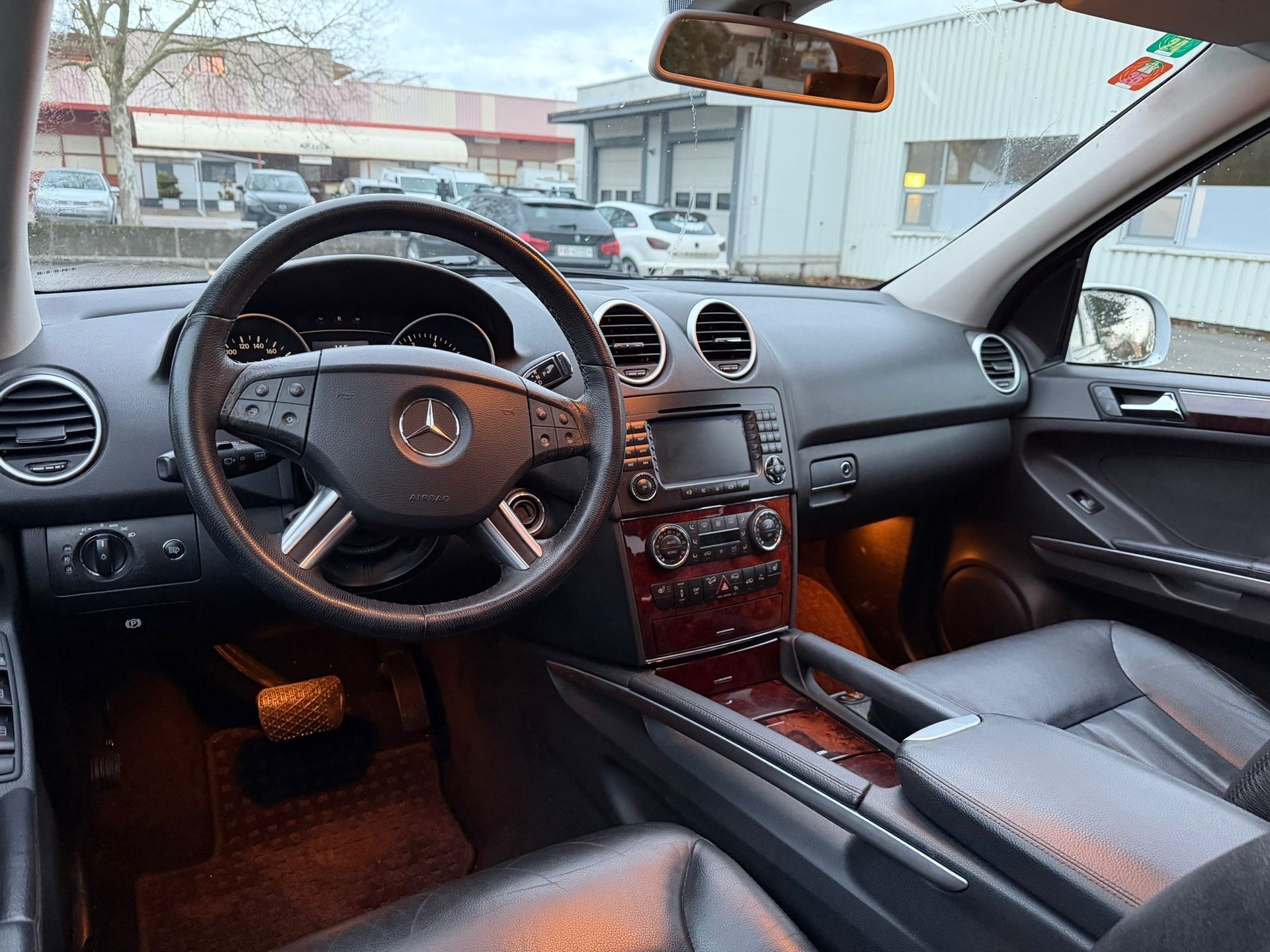 MERCEDES-BENZ ML 500 4Matic 7G-Tronic-image-10