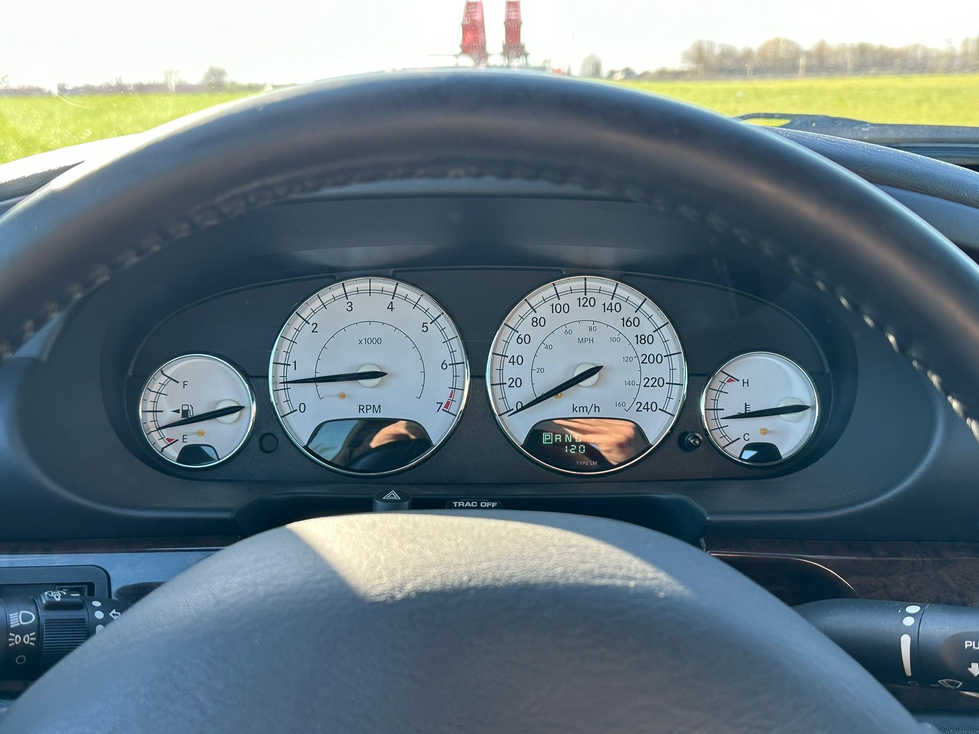 CHRYSLER Sebring 2.7 V6 Touring (LX)-image-17
