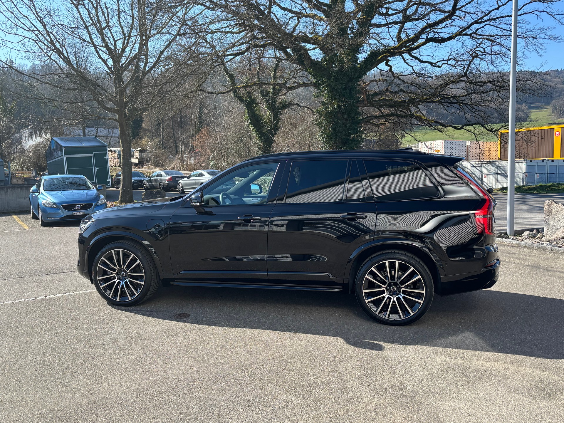 VOLVO XC90 2.0 T8 TE XCLUSIVE Edition Dark eAWD-image-4