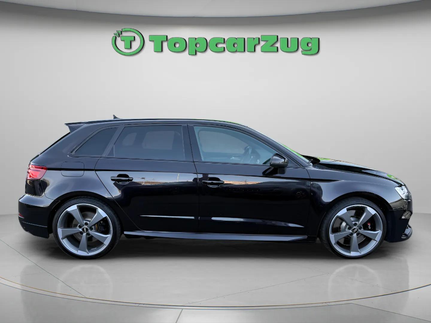 AUDI RS3 Sportback 2.5 TSI quattro S-tronic-image-4