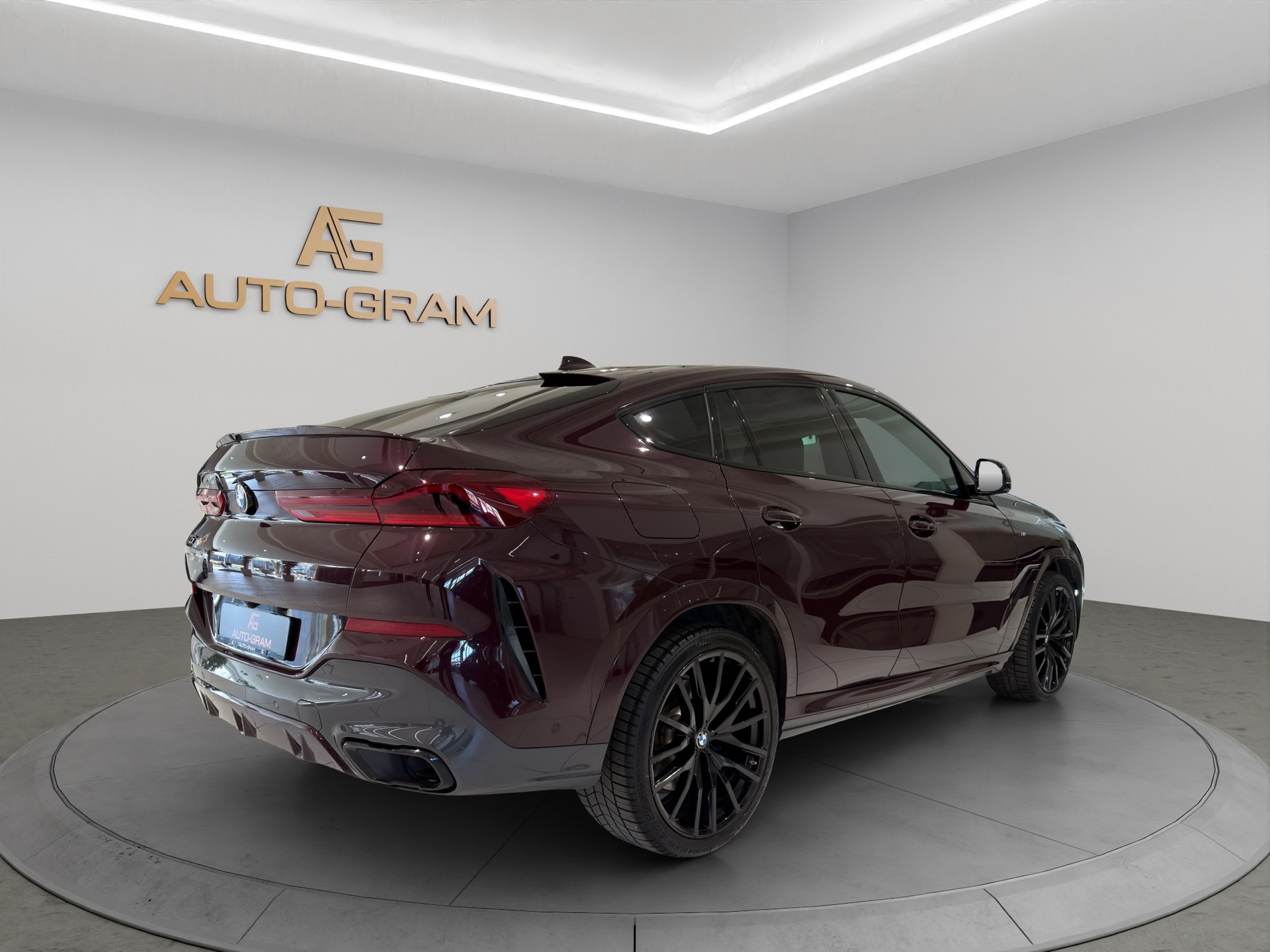 BMW X6 xDrive 48V 40d Steptronic M Sport-image-4