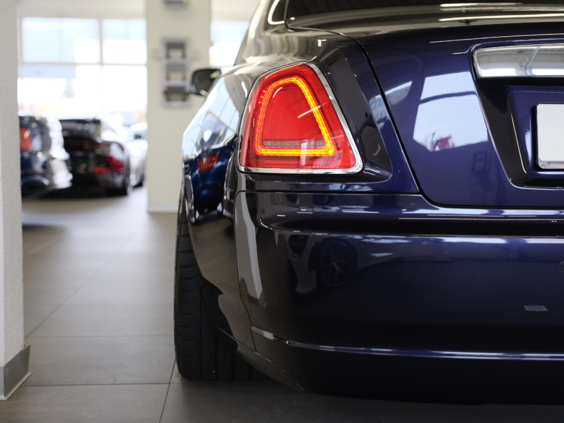 ROLLS-ROYCE Ghost 6.6 V12-image-10