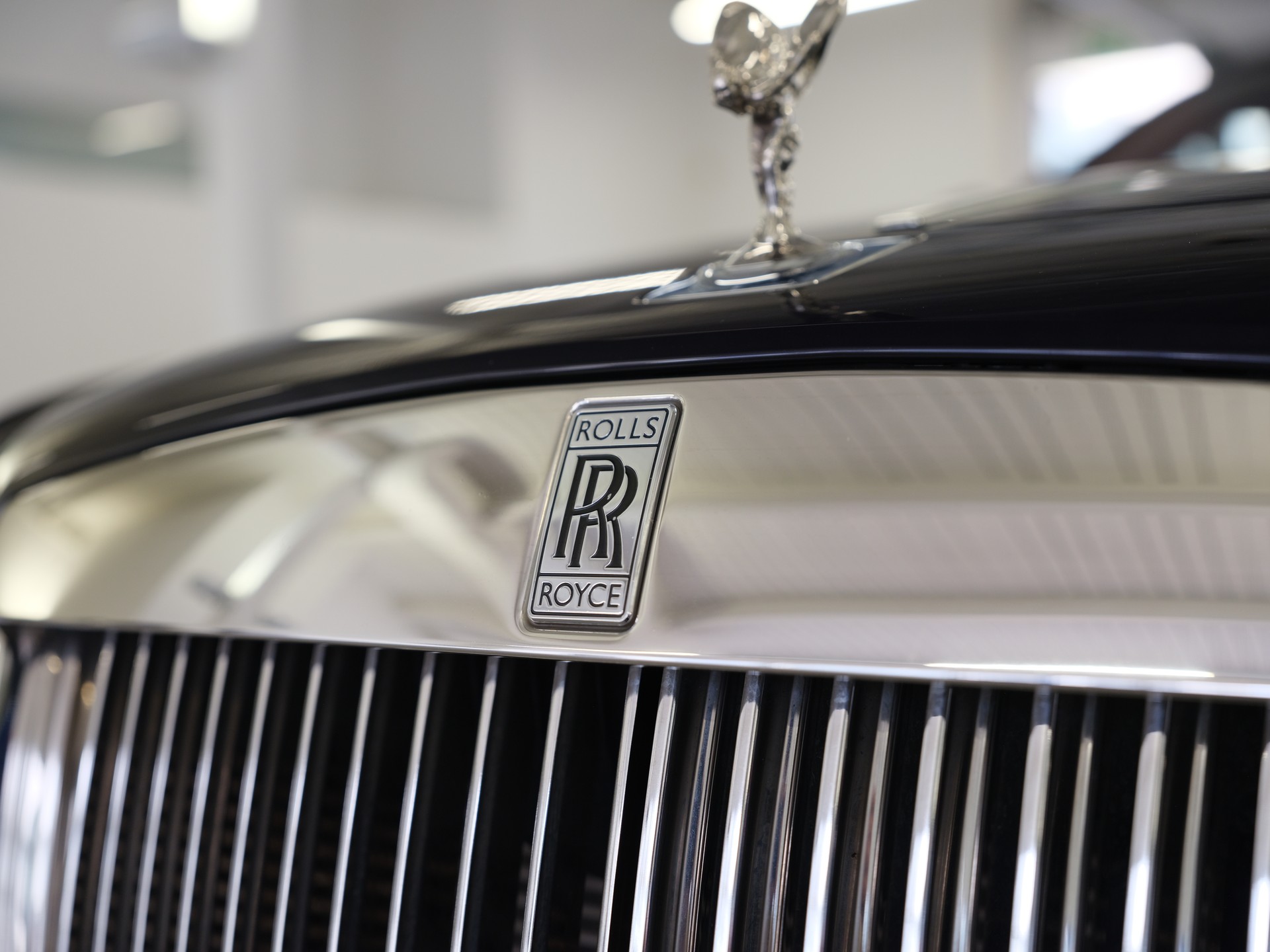 ROLLS-ROYCE Ghost 6.6 V12-image-15