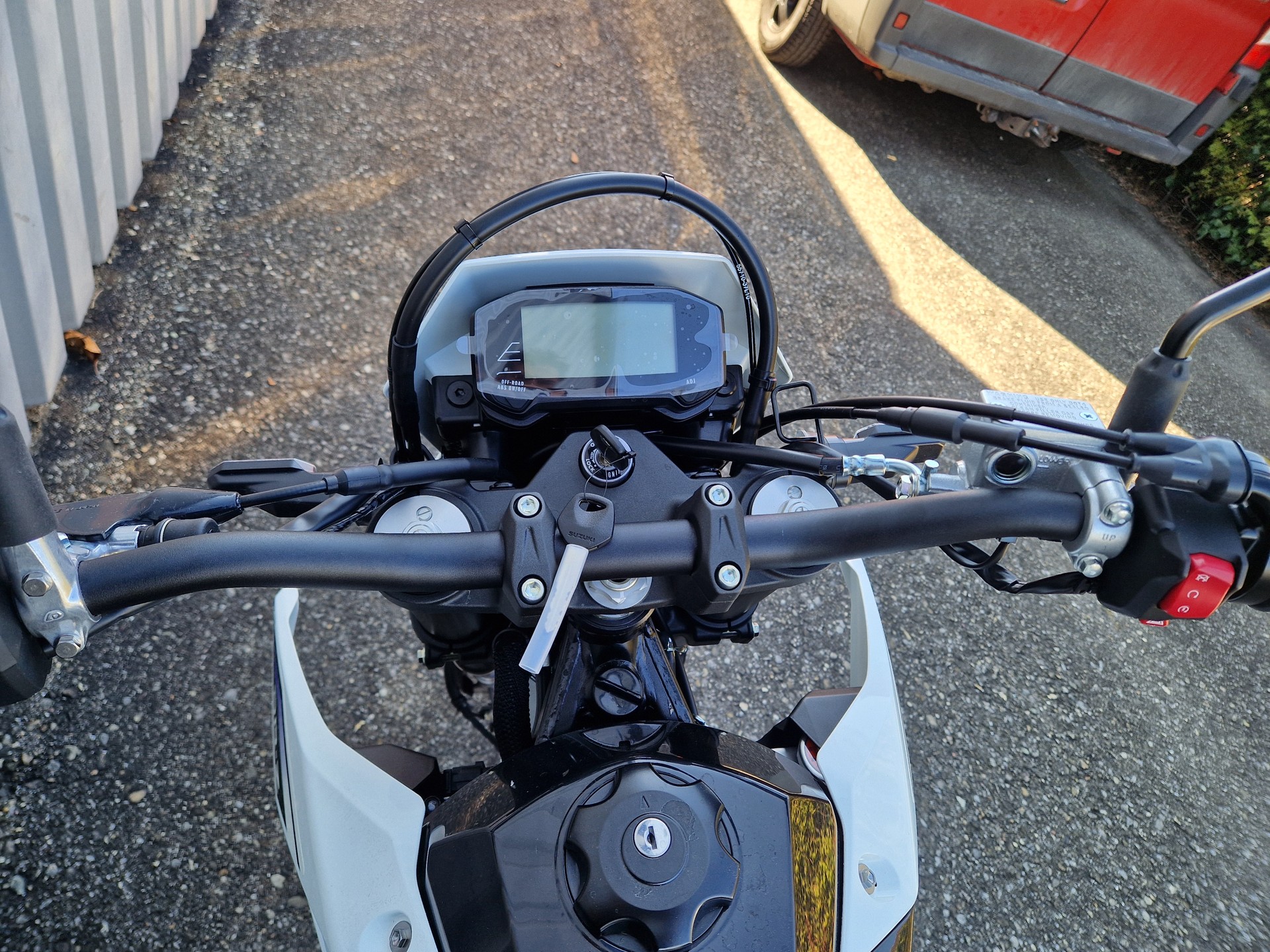 SUZUKI DR-Z4SM-image-8