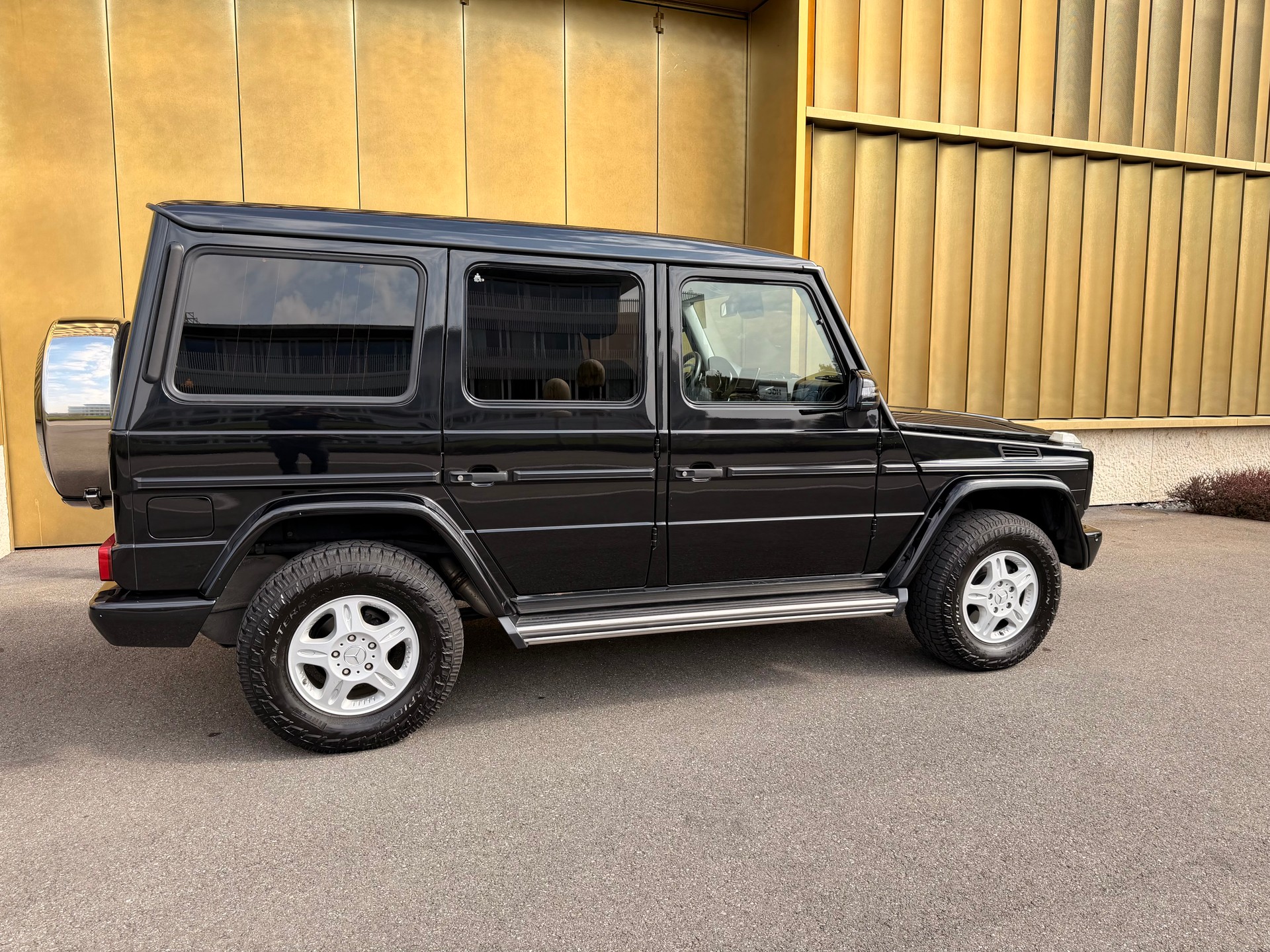 MERCEDES-BENZ G 350 BlueTEC 7G-Tronic-image-5