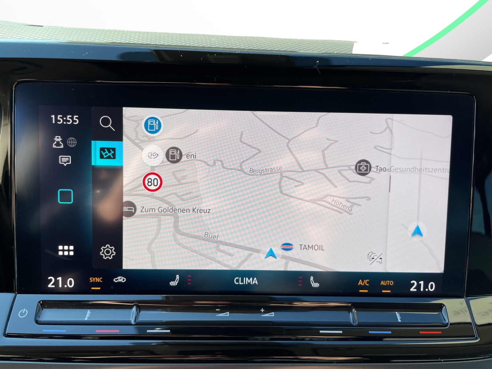 VW California 2.0 TSI Beach Tour-image-11