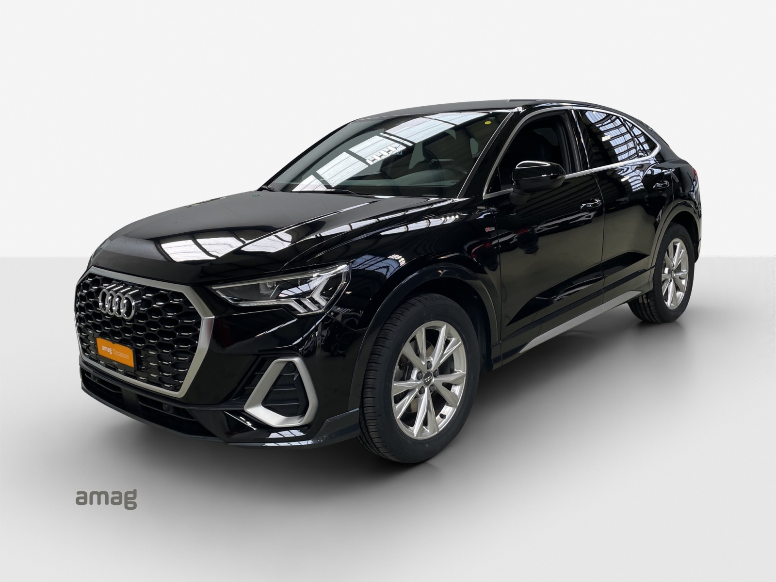 AUDI Q3 Sportback 35 TFSI S line Attraction S-tronic-image-0