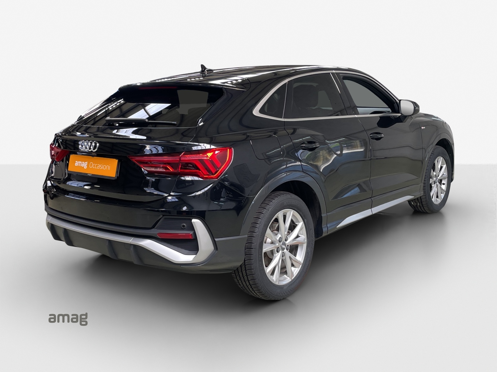 AUDI Q3 Sportback 35 TFSI S line Attraction S-tronic-image-4