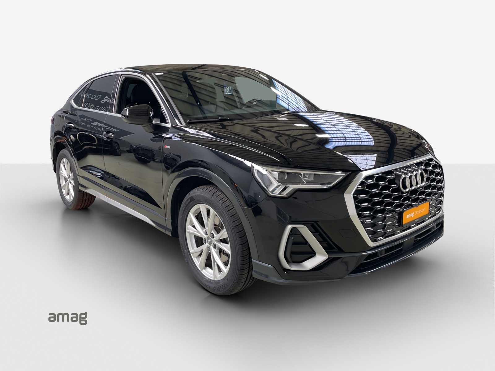 AUDI Q3 Sportback 35 TFSI S line Attraction S-tronic-image-5