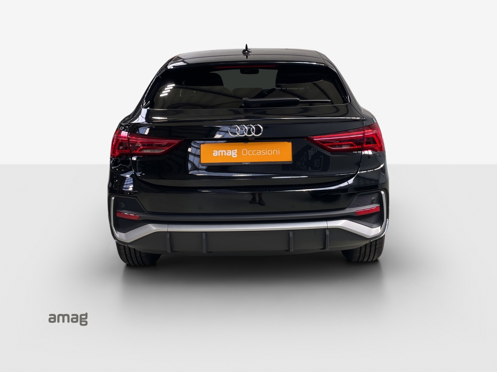 AUDI Q3 Sportback 35 TFSI S line Attraction S-tronic-image-3