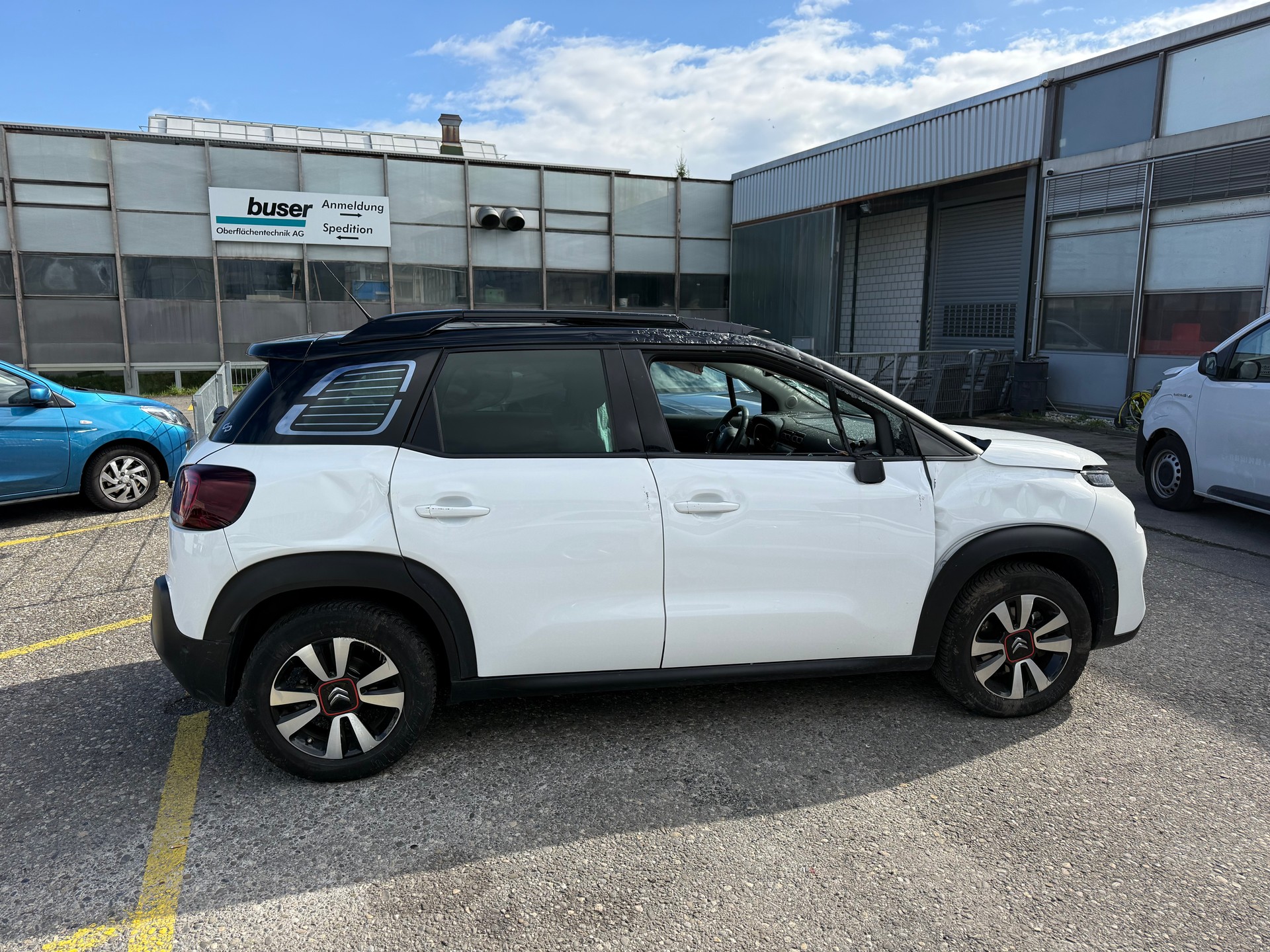 CITROEN C3 Aircross 1.2i PureTech Swiss Edition+ EAT6-image-3