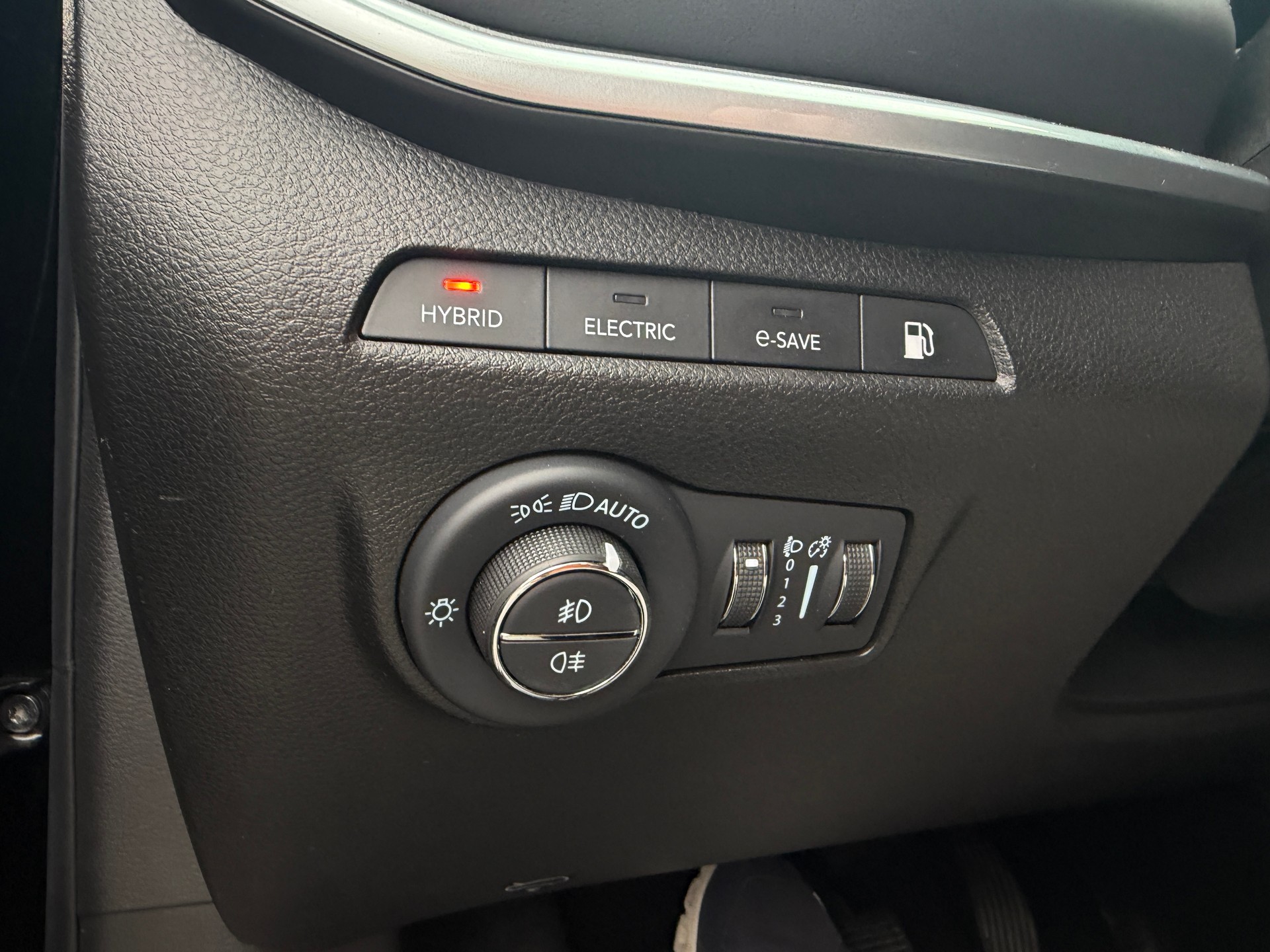 JEEP Compass 1.3 T PHEV S Plus AWD-image-16
