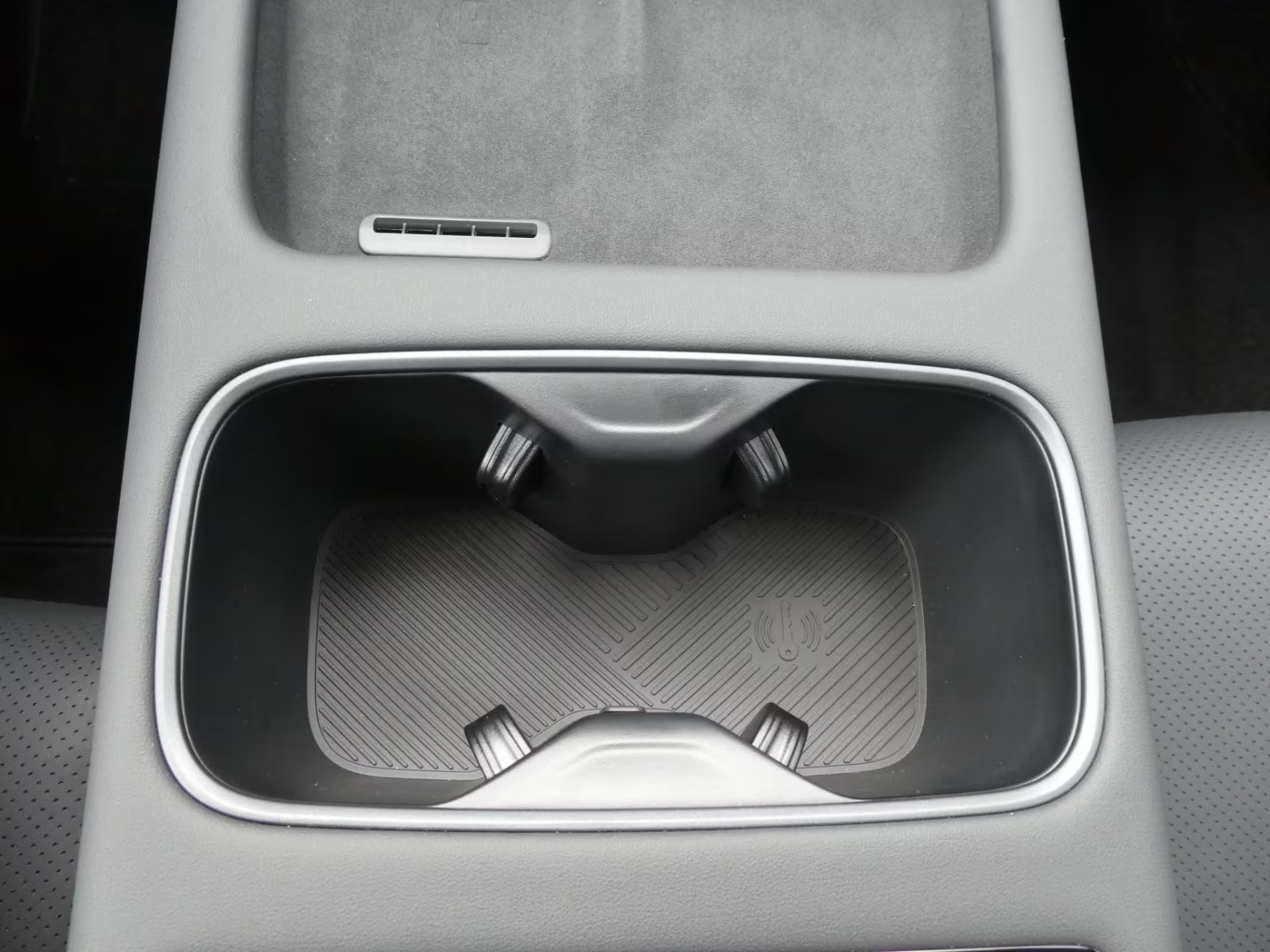 JAECOO 7 1.5TGDI HEV Exclusive DCT-image-15