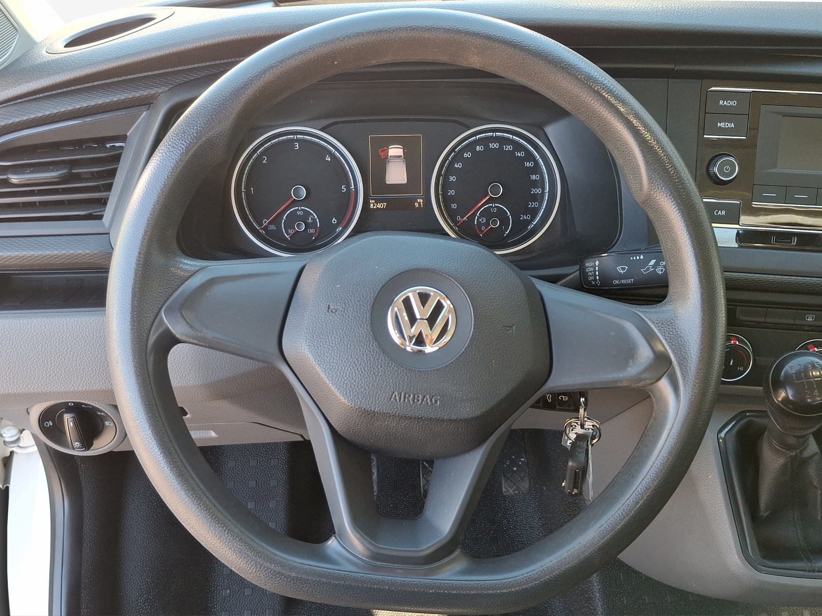 VW T6.1 2.0 TDI-image-9