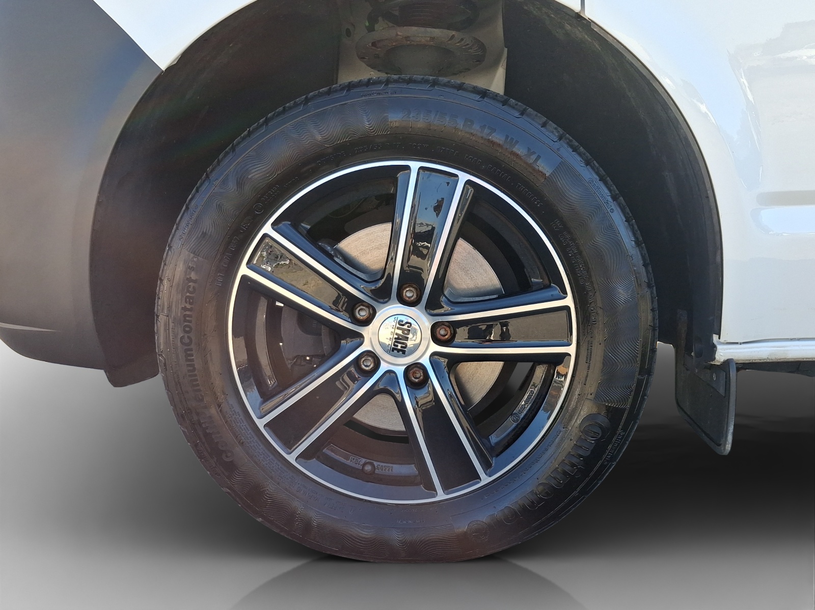 VW T6.1 2.0 TDI-image-13