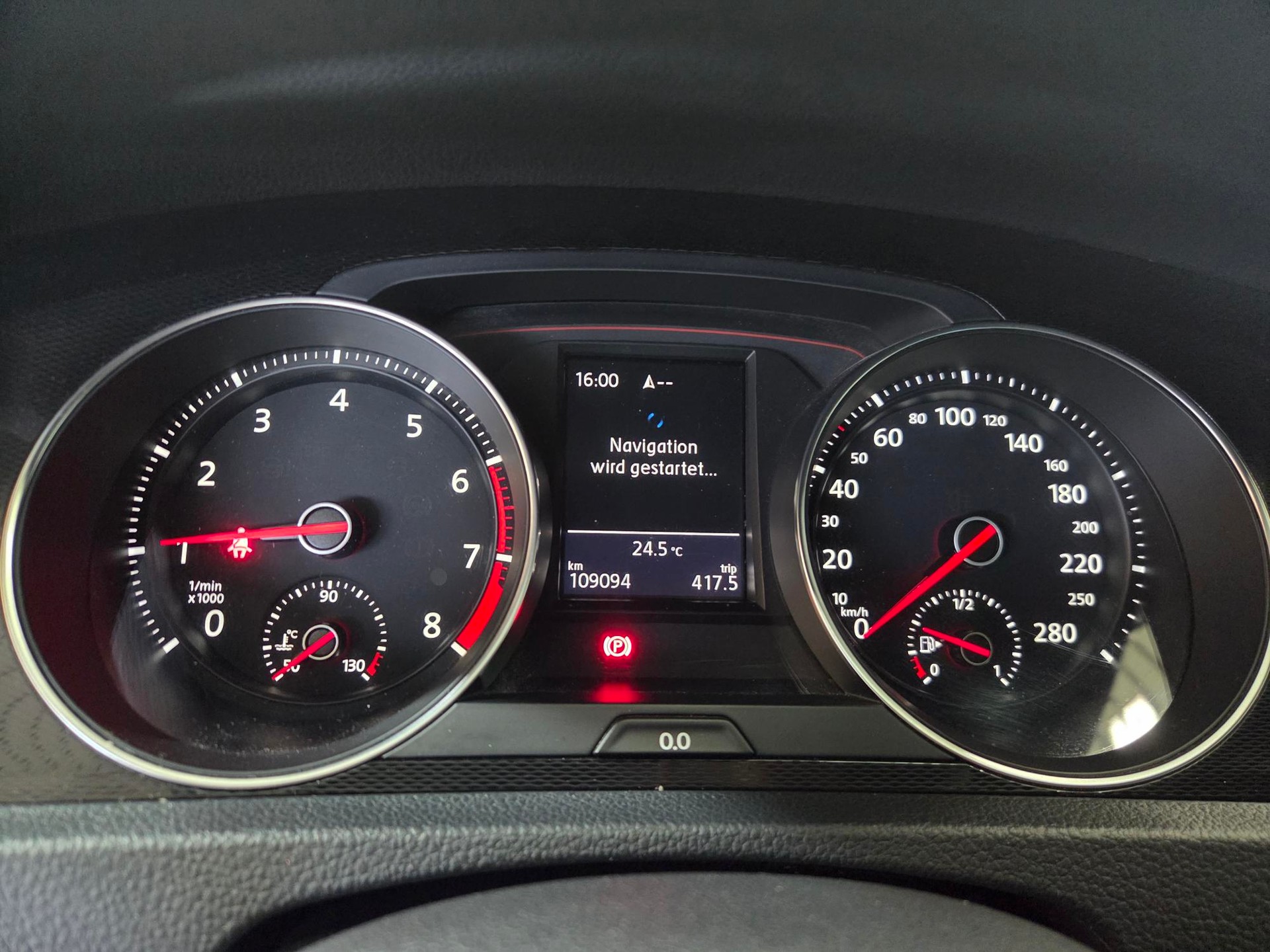 VW Golf 2.0 TSI GTI-image-9