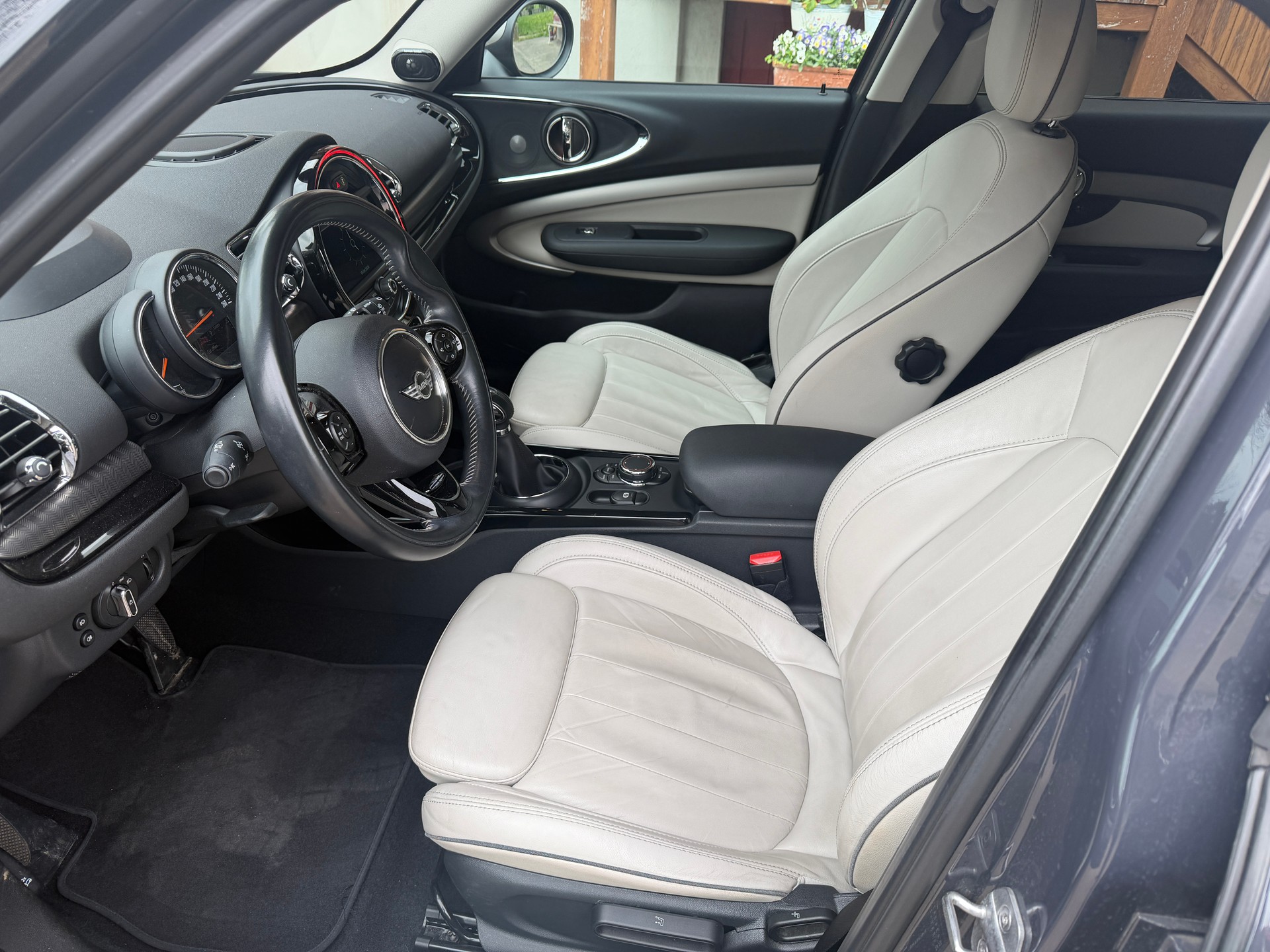 MINI Clubman Cooper S ALL4 Steptronic-image-6