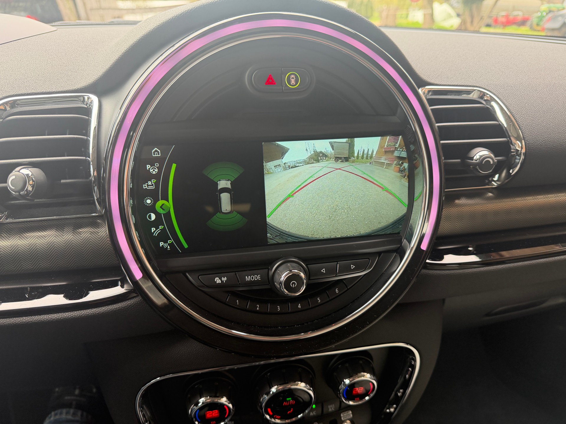MINI Clubman Cooper S ALL4 Steptronic-image-9