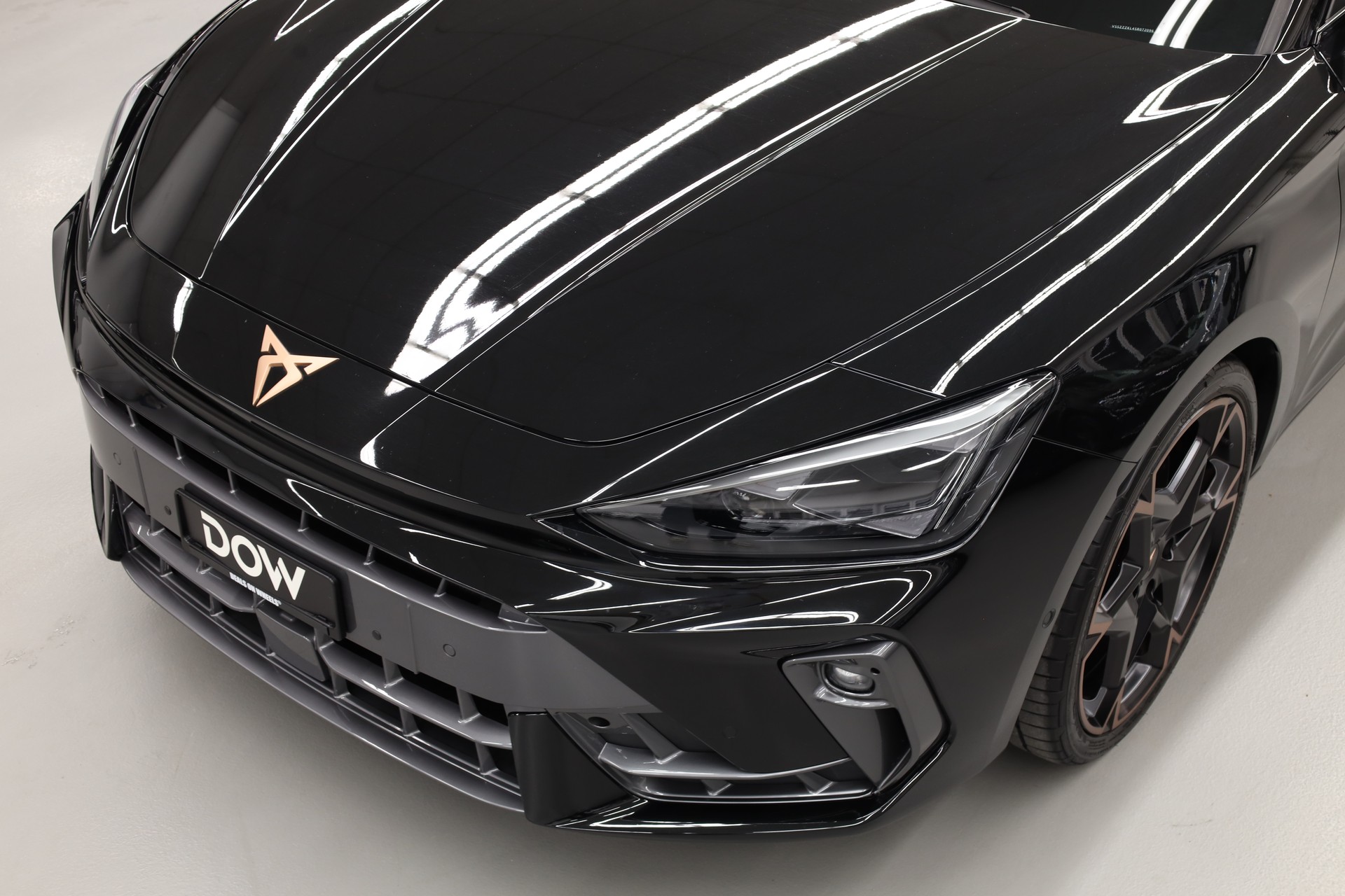 CUPRA Leon 2.0 TSI 300 VZ DSG-image-4