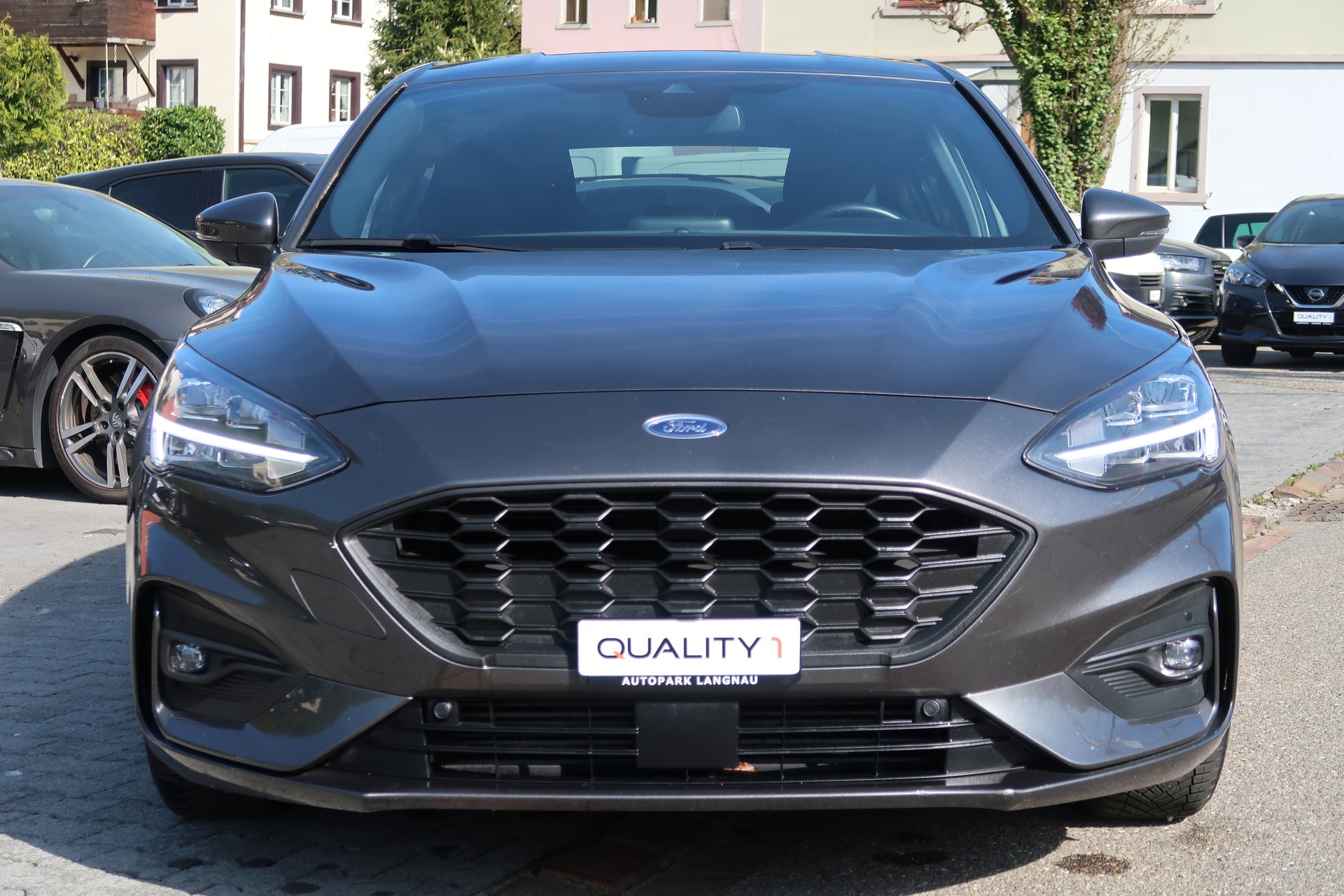 FORD Focus 1.0 SCTi ST Line Automatic-image-1