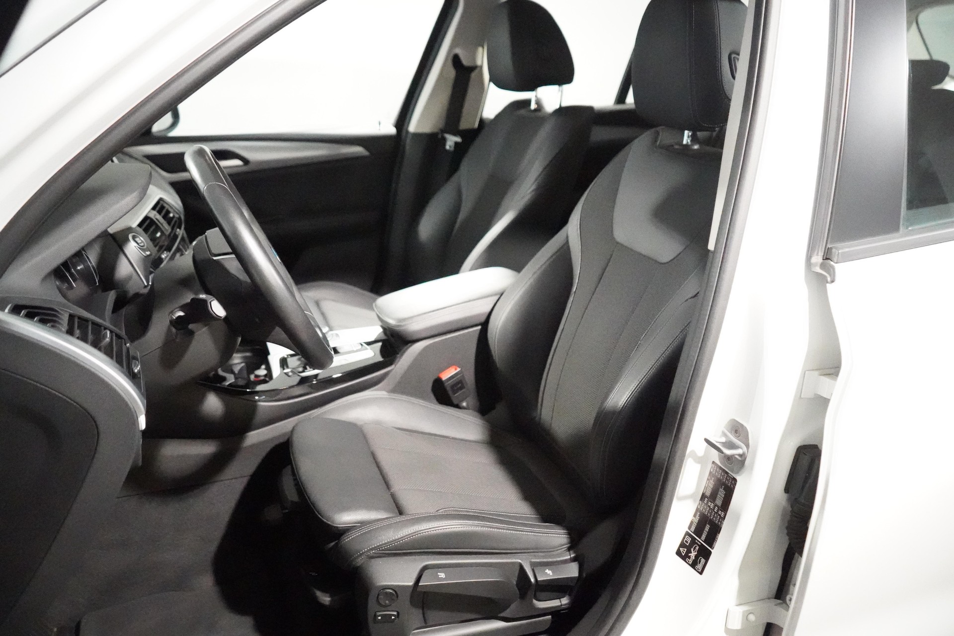 BMW X3 20d xDrive-image-5