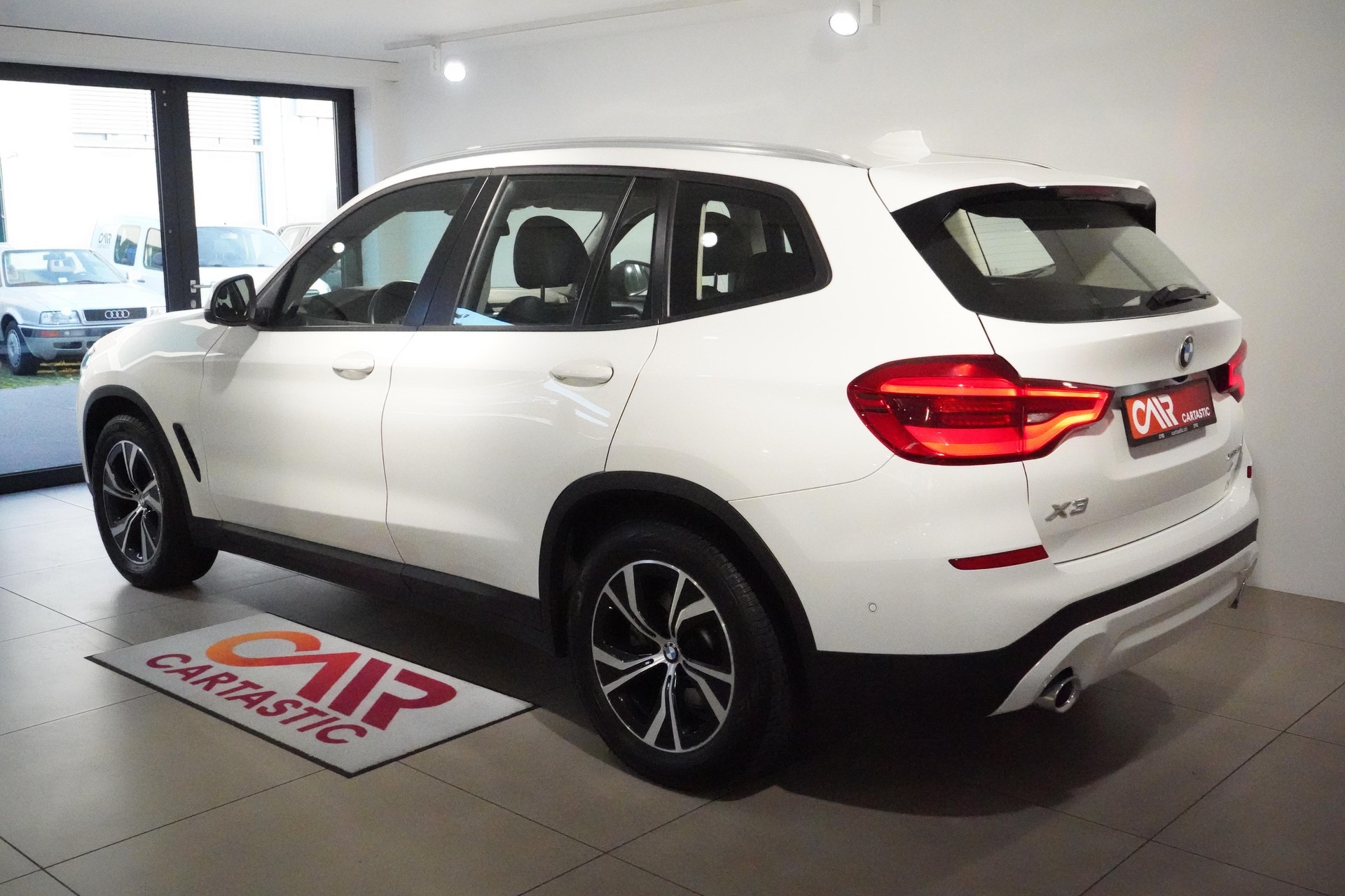 BMW X3 20d xDrive-image-3