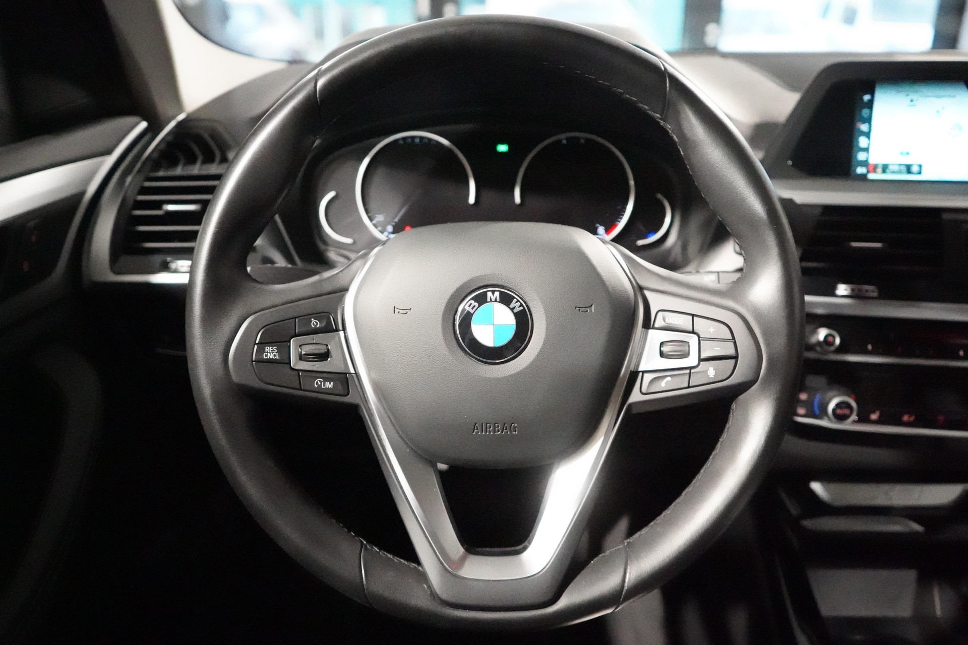 BMW X3 20d xDrive-image-6